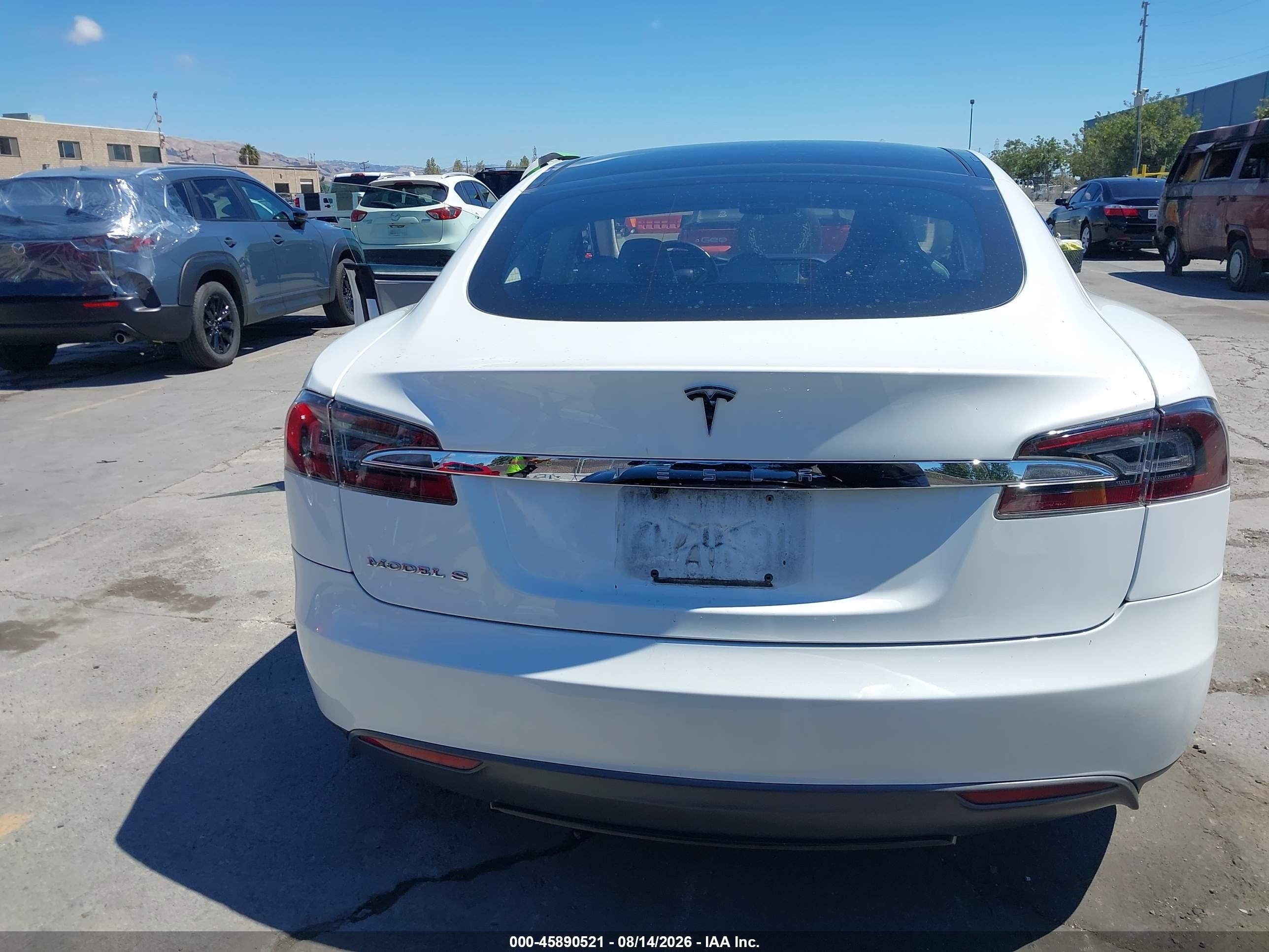 2012 Tesla Model S Performance/signature Performance White vin: 5YJSA1DP2CFP02751
