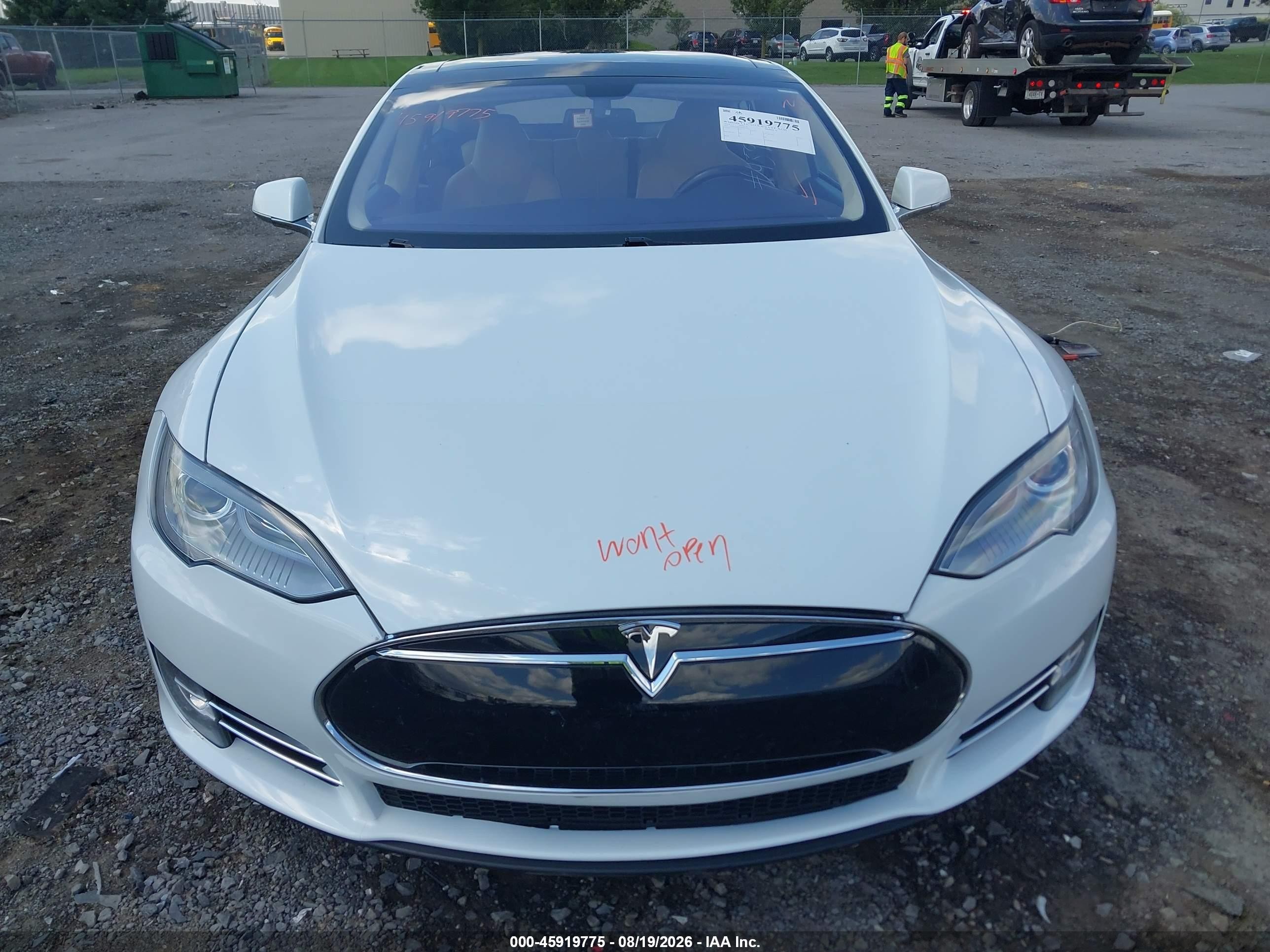 2013 Tesla Model S Performance White vin: 5YJSA1DP2DFP13475