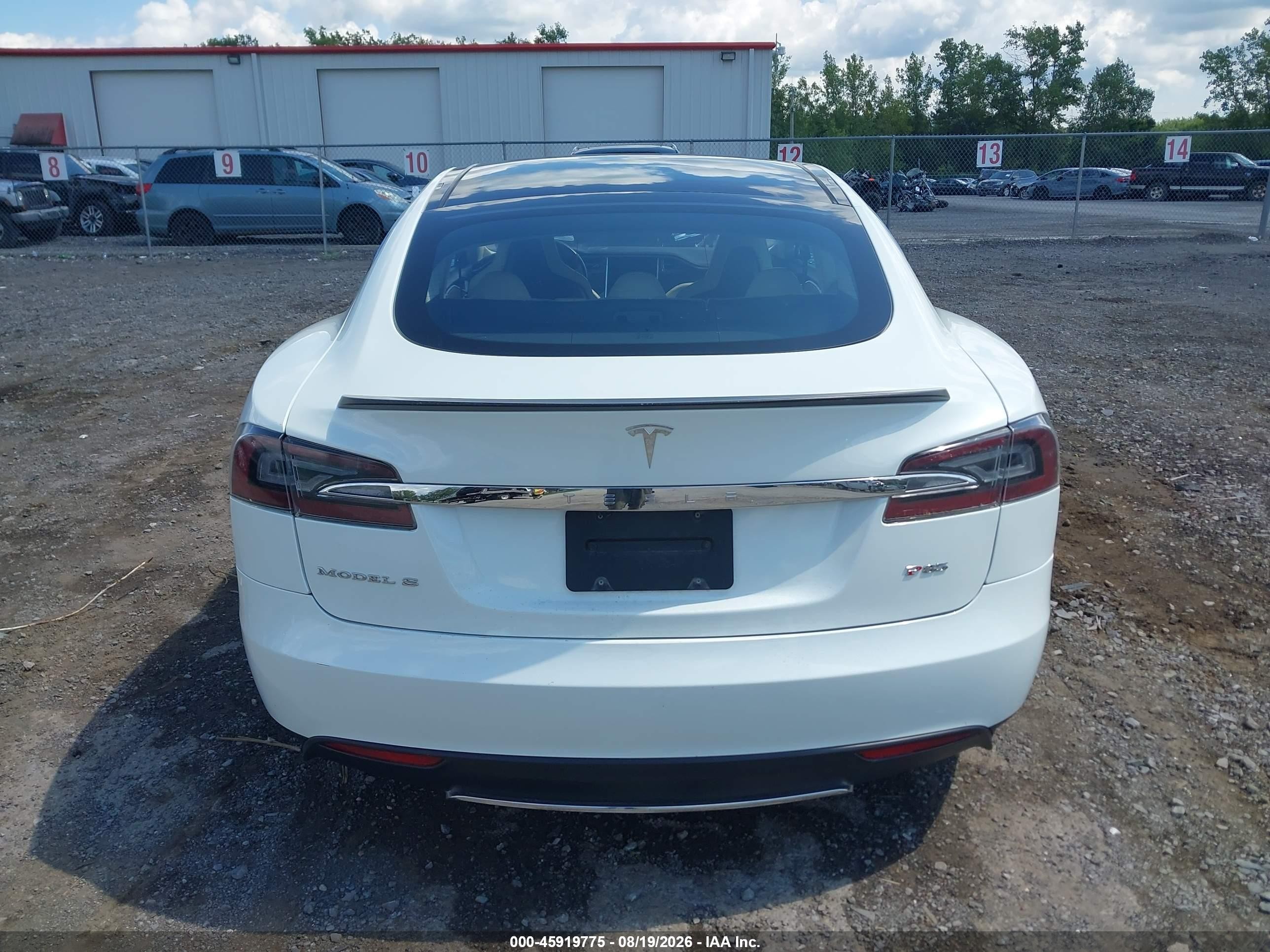 2013 Tesla Model S Performance White vin: 5YJSA1DP2DFP13475