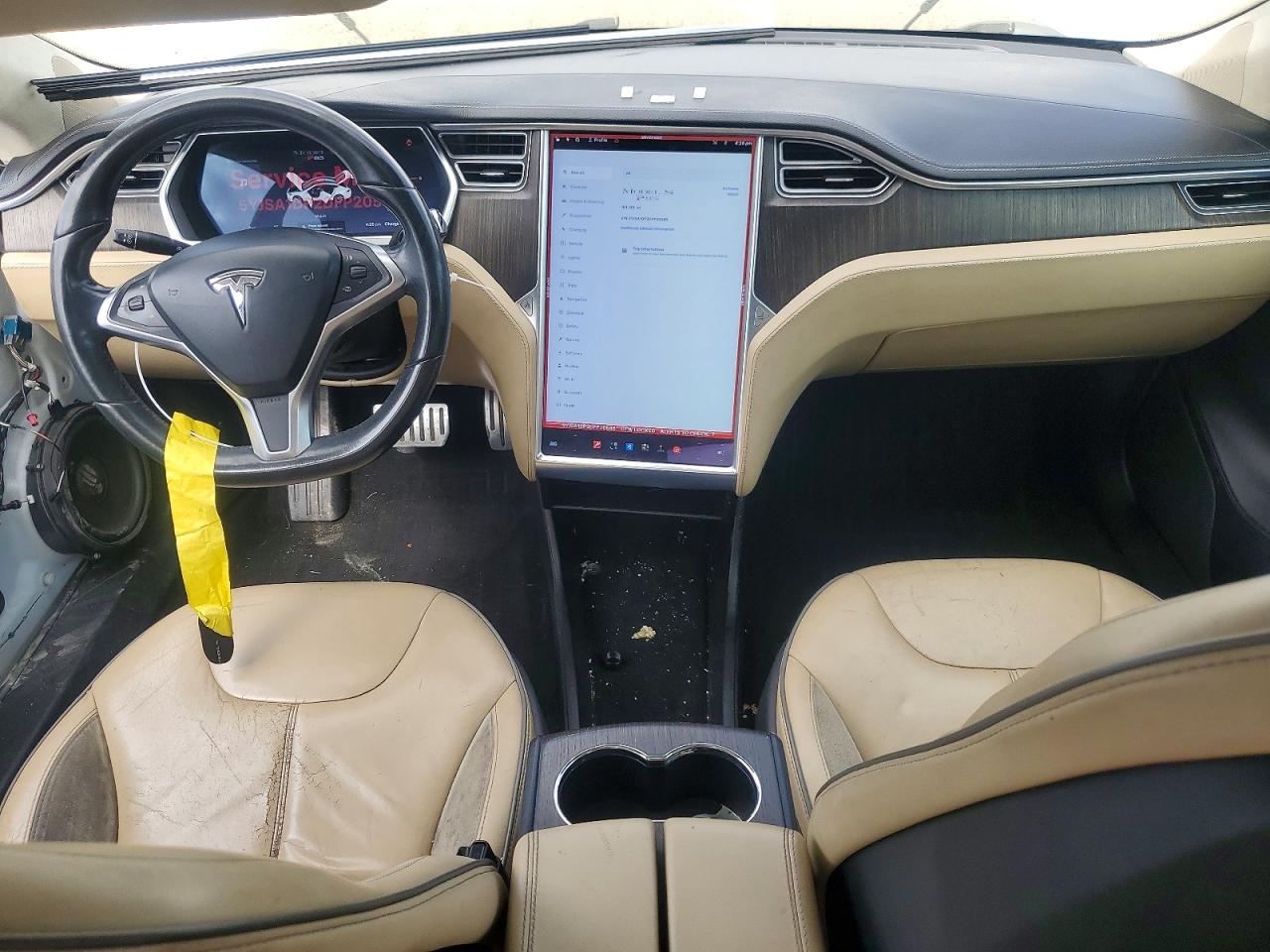 2013 Tesla Model S Белый vin: 5YJSA1DP2DFP20586