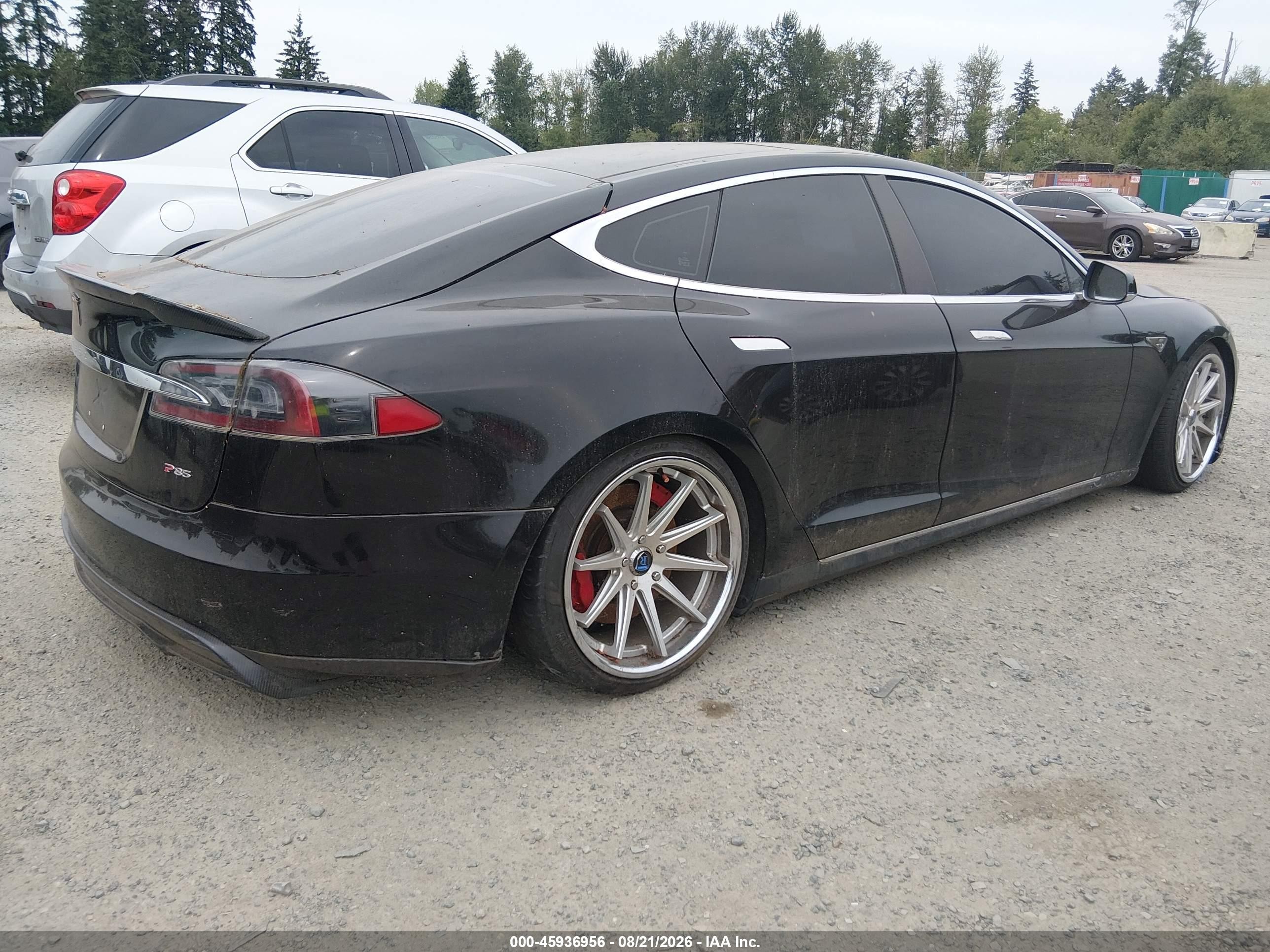 2013 Tesla Model S Performance Black vin: 5YJSA1DP3DFP08639