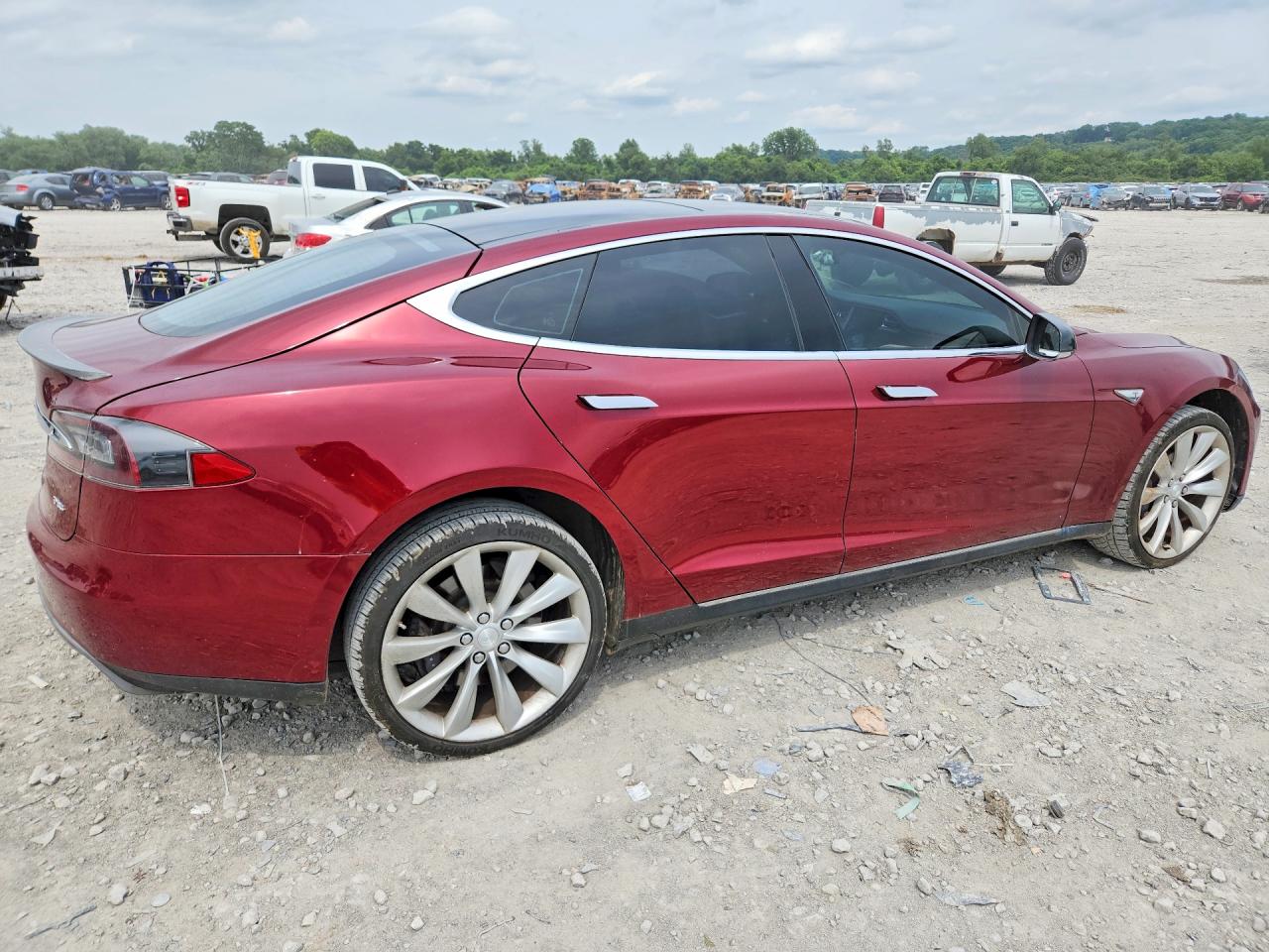 2012 Tesla Model S Maroon vin: 5YJSA1DP6CFS00227