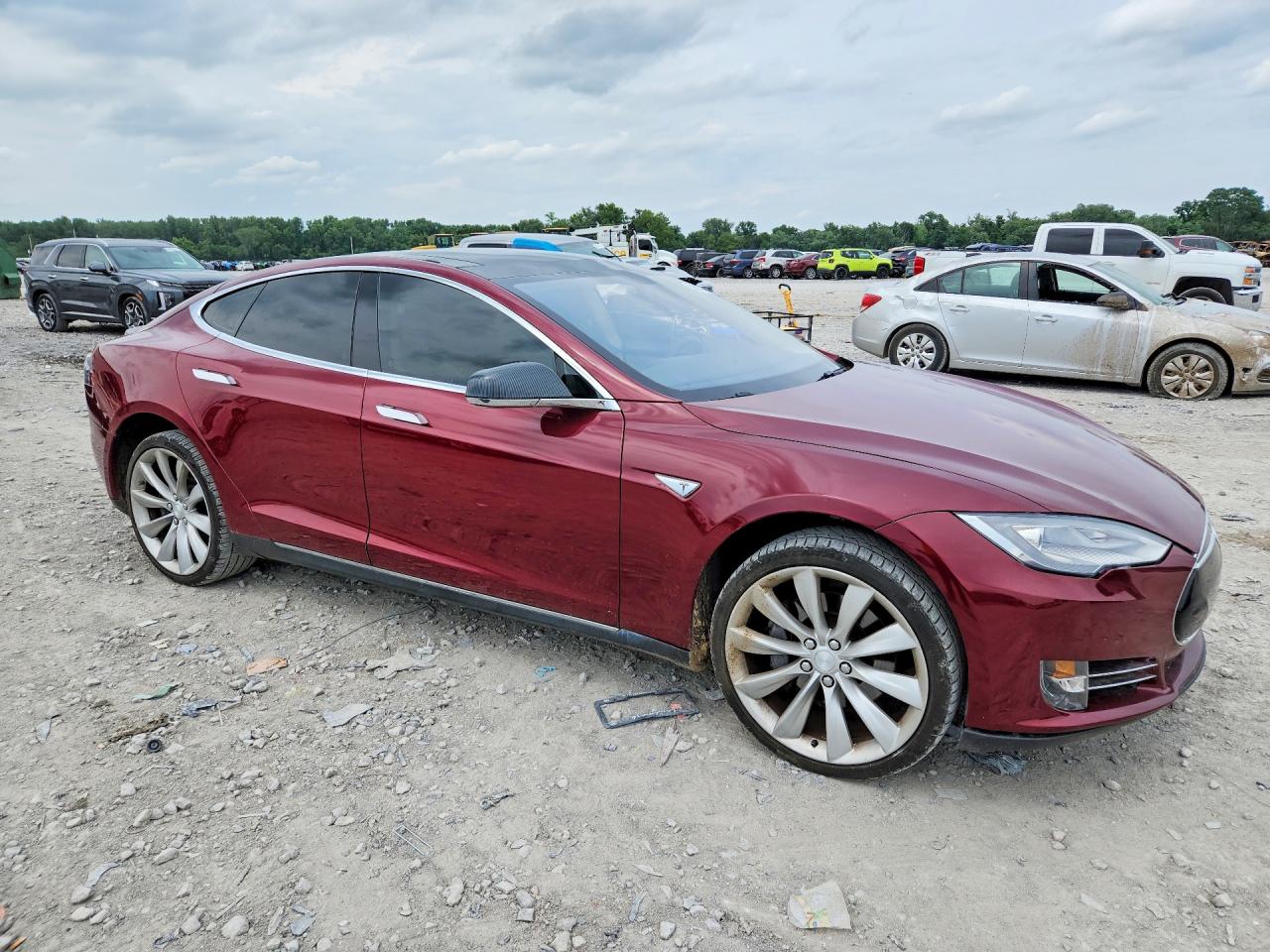 2012 Tesla Model S Maroon vin: 5YJSA1DP6CFS00227