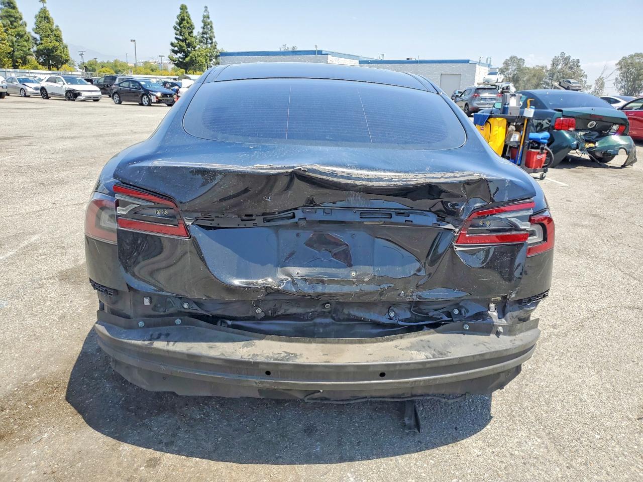 2013 Tesla Model S Charcoal vin: 5YJSA1DP6DFP03502