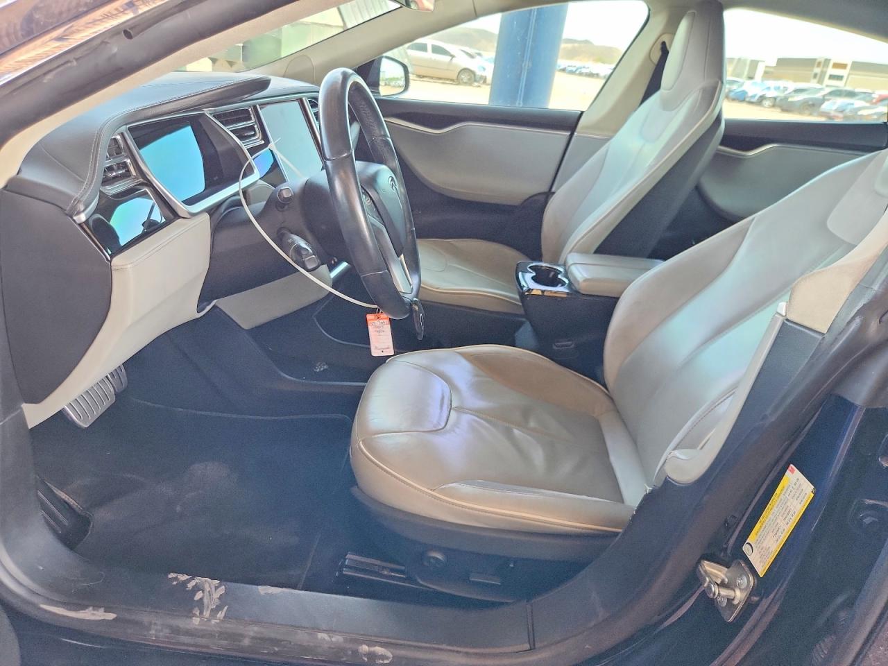 2013 Tesla Model S Blue vin: 5YJSA1DP6DFP04598