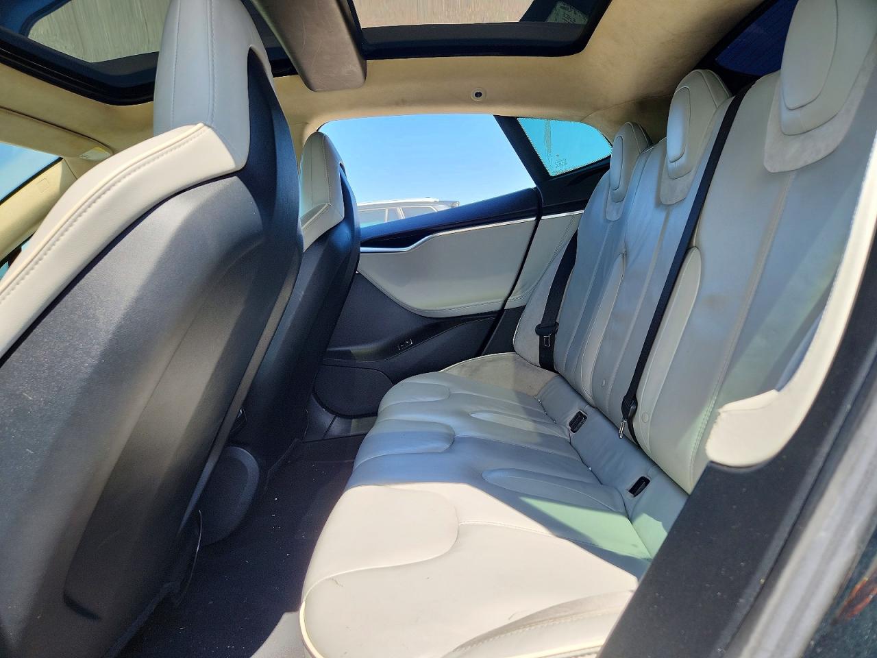 2013 Tesla Model S Black vin: 5YJSA1DP6DFP14029