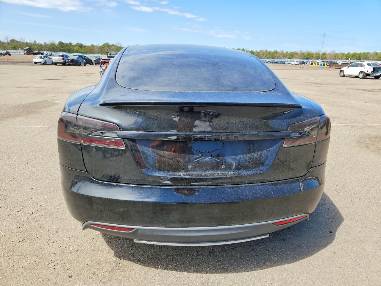 2013 Tesla Model S Black vin: 5YJSA1DP6DFP14029