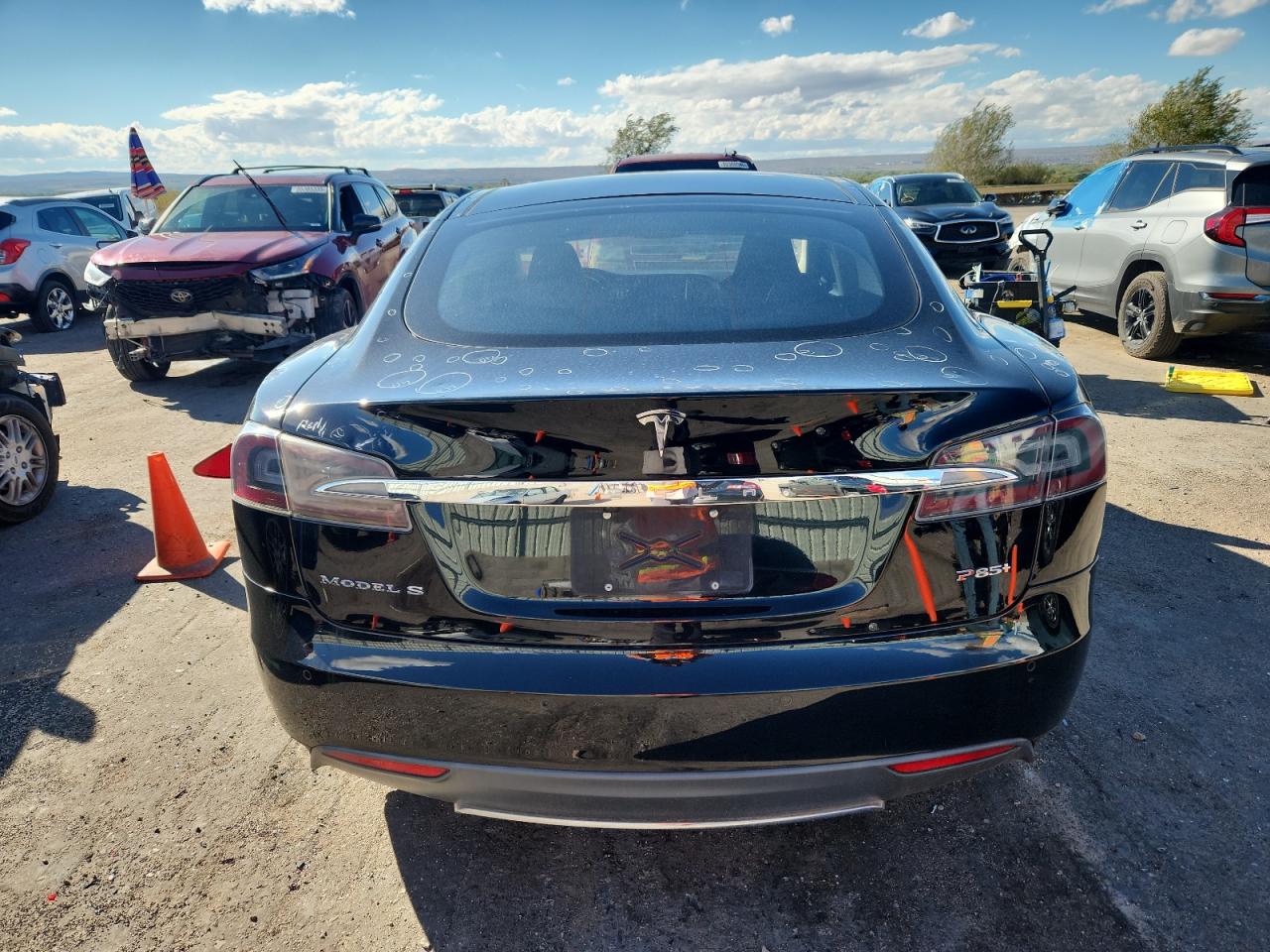 2013 Tesla Model S Black vin: 5YJSA1DP6DFP22647