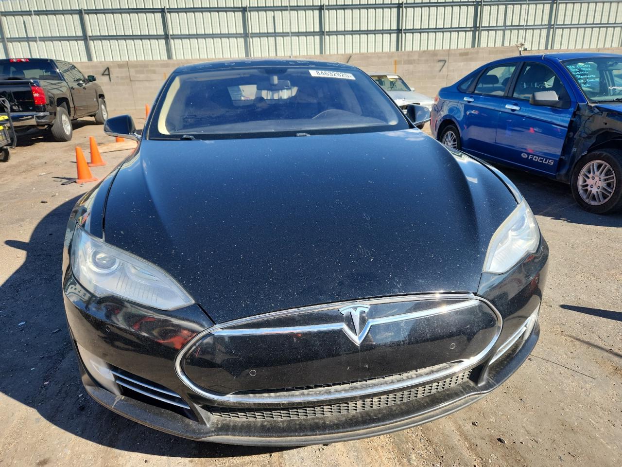 2013 Tesla Model S Black vin: 5YJSA1DP6DFP22647