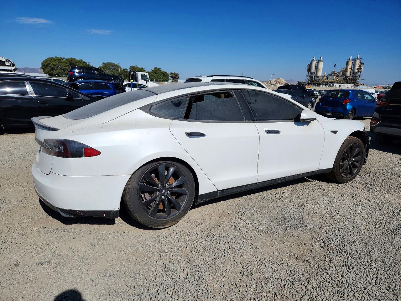 2012 Tesla Model S White vin: 5YJSA1DP8CFS01024