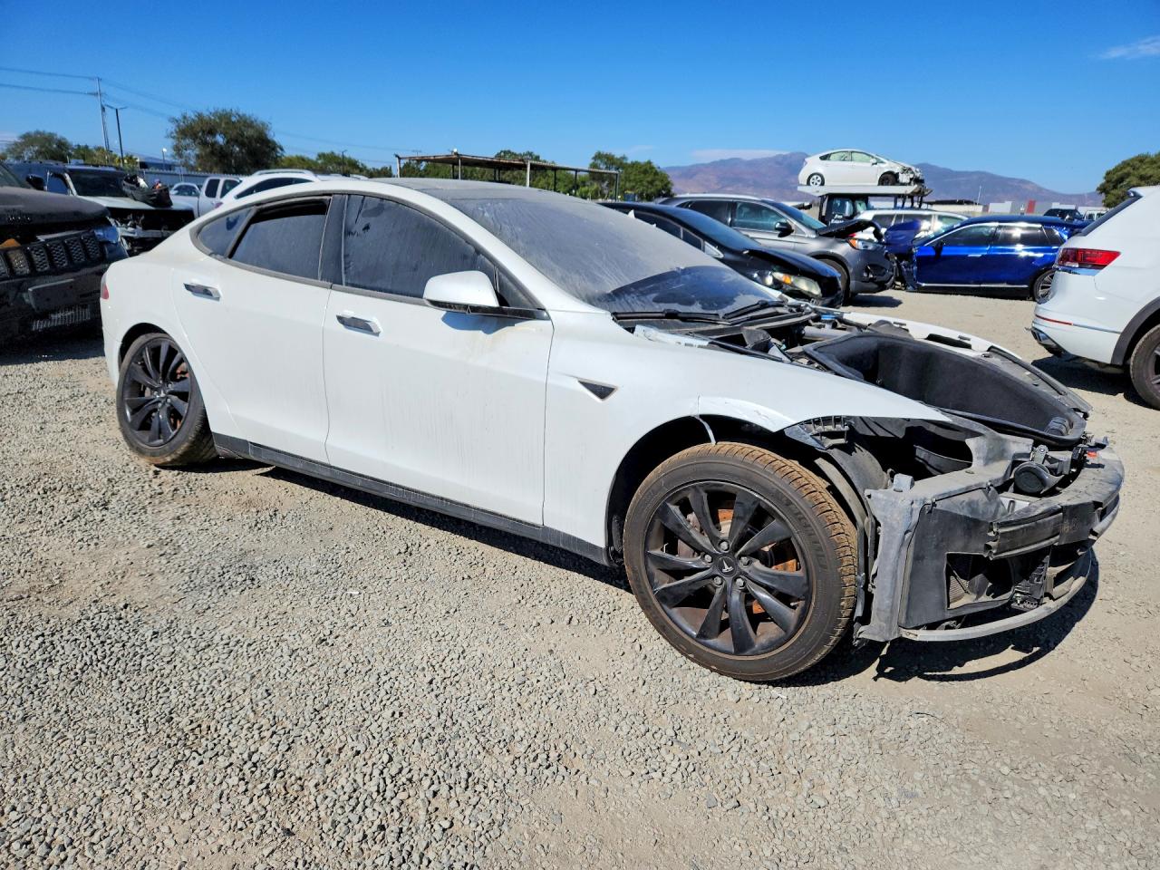 2012 Tesla Model S White vin: 5YJSA1DP8CFS01024