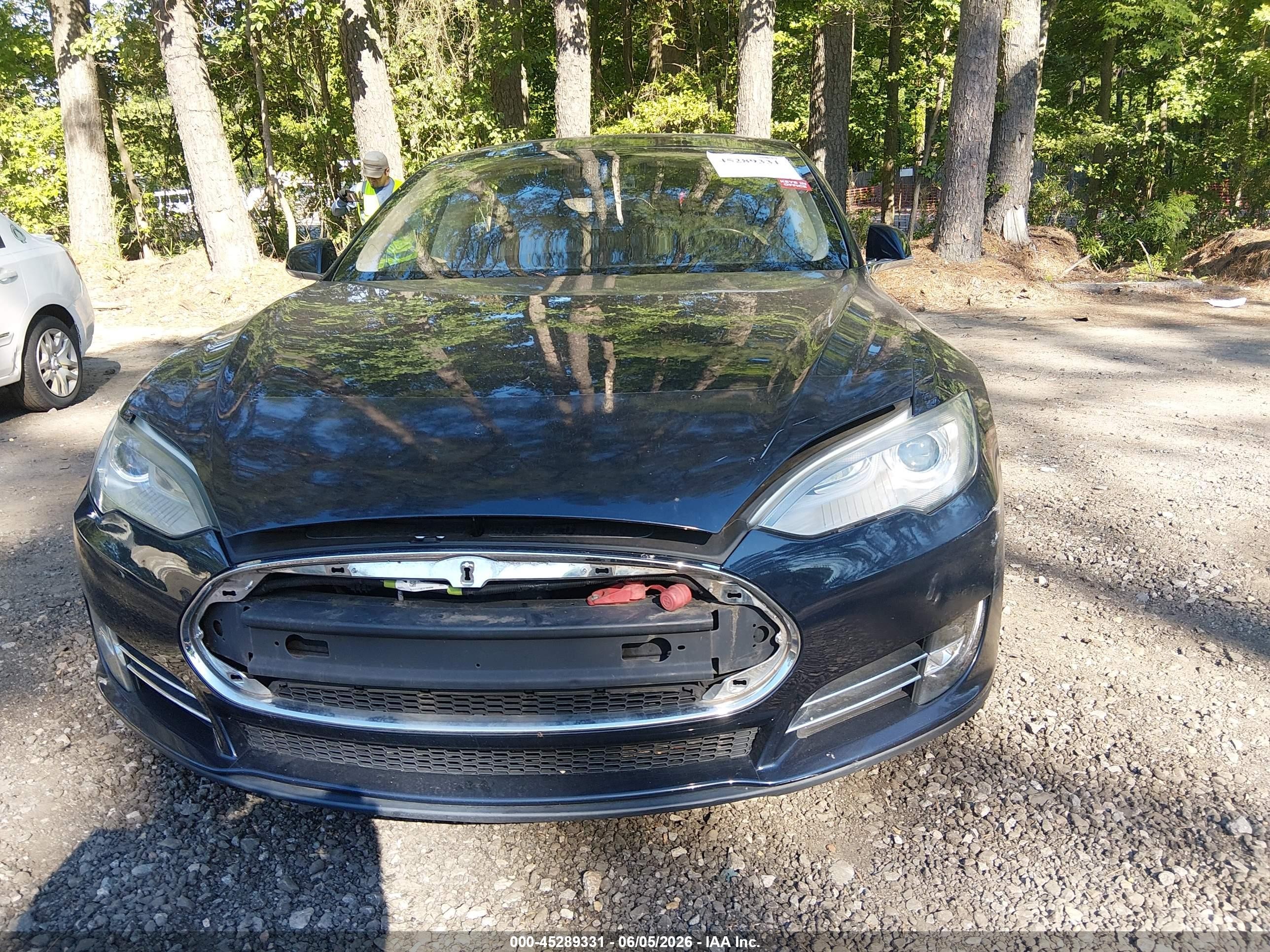 2013 Tesla Model S Performance Dark Blue vin: 5YJSA1DPXDFP15751