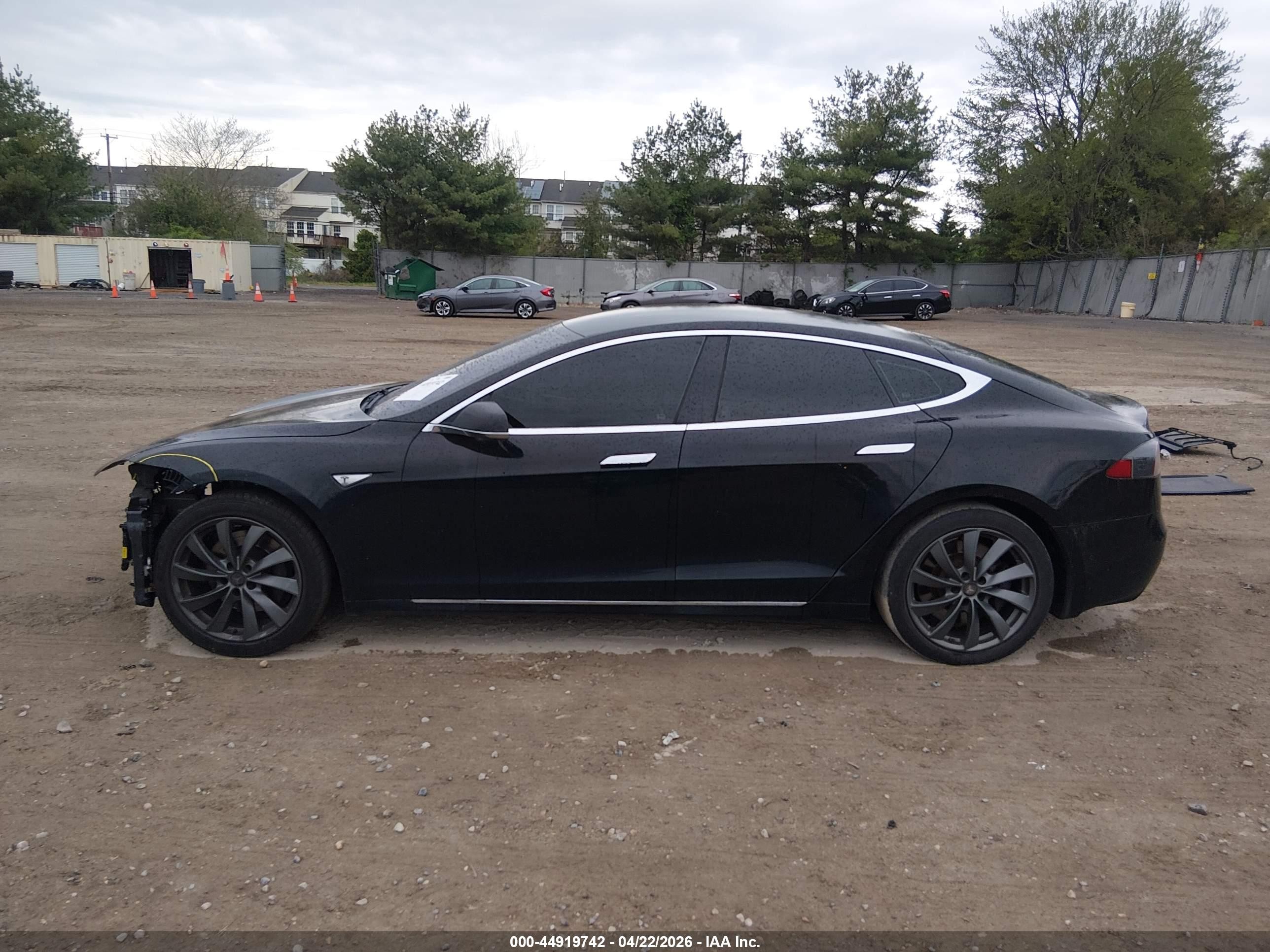 2016 Tesla Model S 60/70/75/85 Черный vin: 5YJSA1E11GF150319
