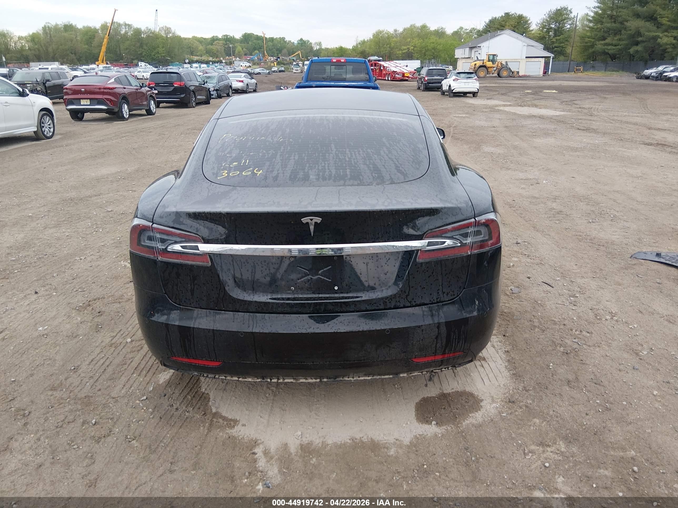 2016 Tesla Model S 60/70/75/85 Черный vin: 5YJSA1E11GF150319