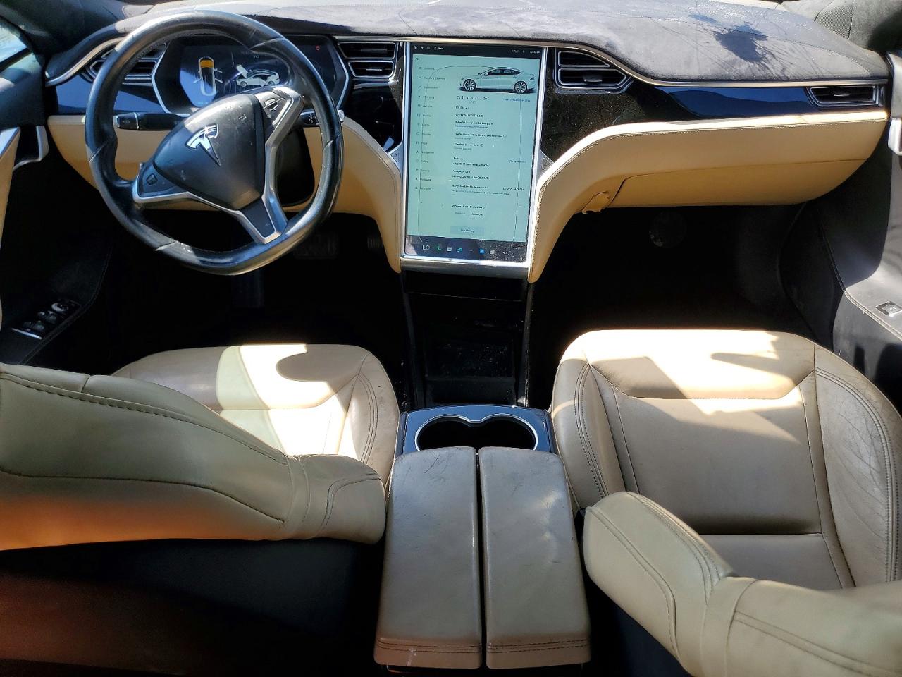 2015 Tesla Model S White vin: 5YJSA1E12FF115562