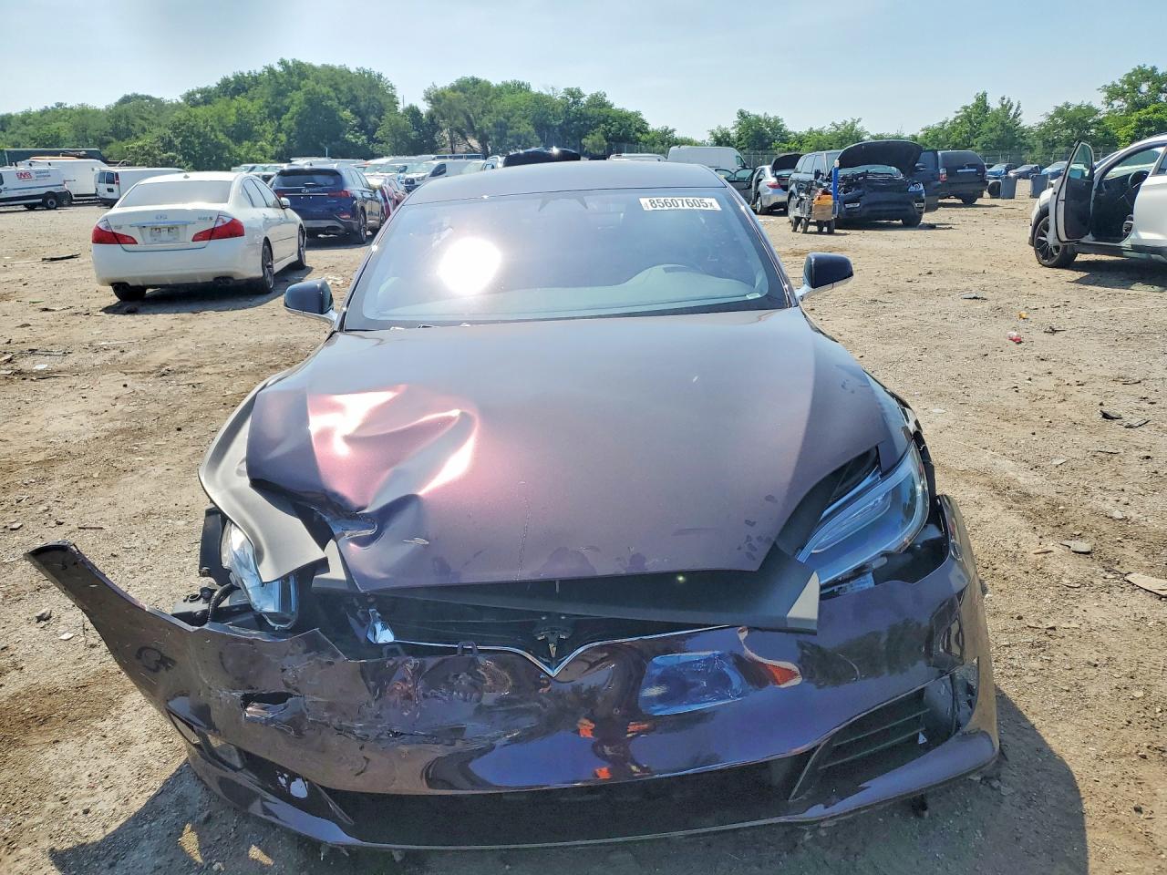 2016 Tesla Model S Фиолетовый vin: 5YJSA1E13GF174122