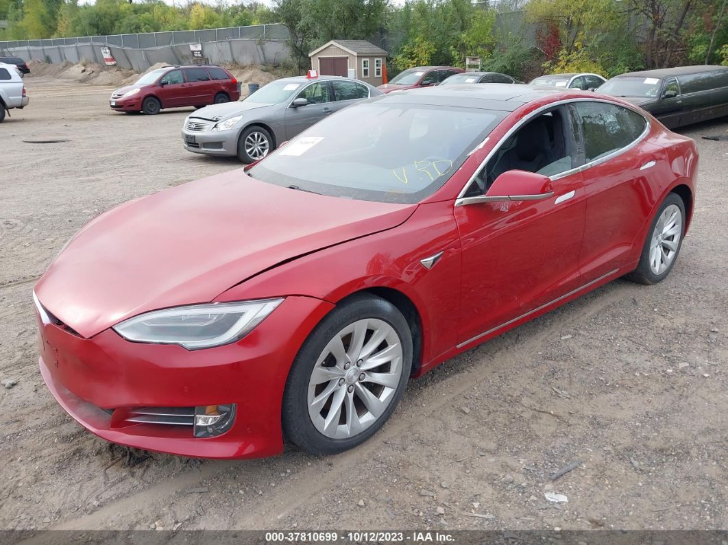 2017 Tesla Model S 60/75 Красный vin: 5YJSA1E13HF176860