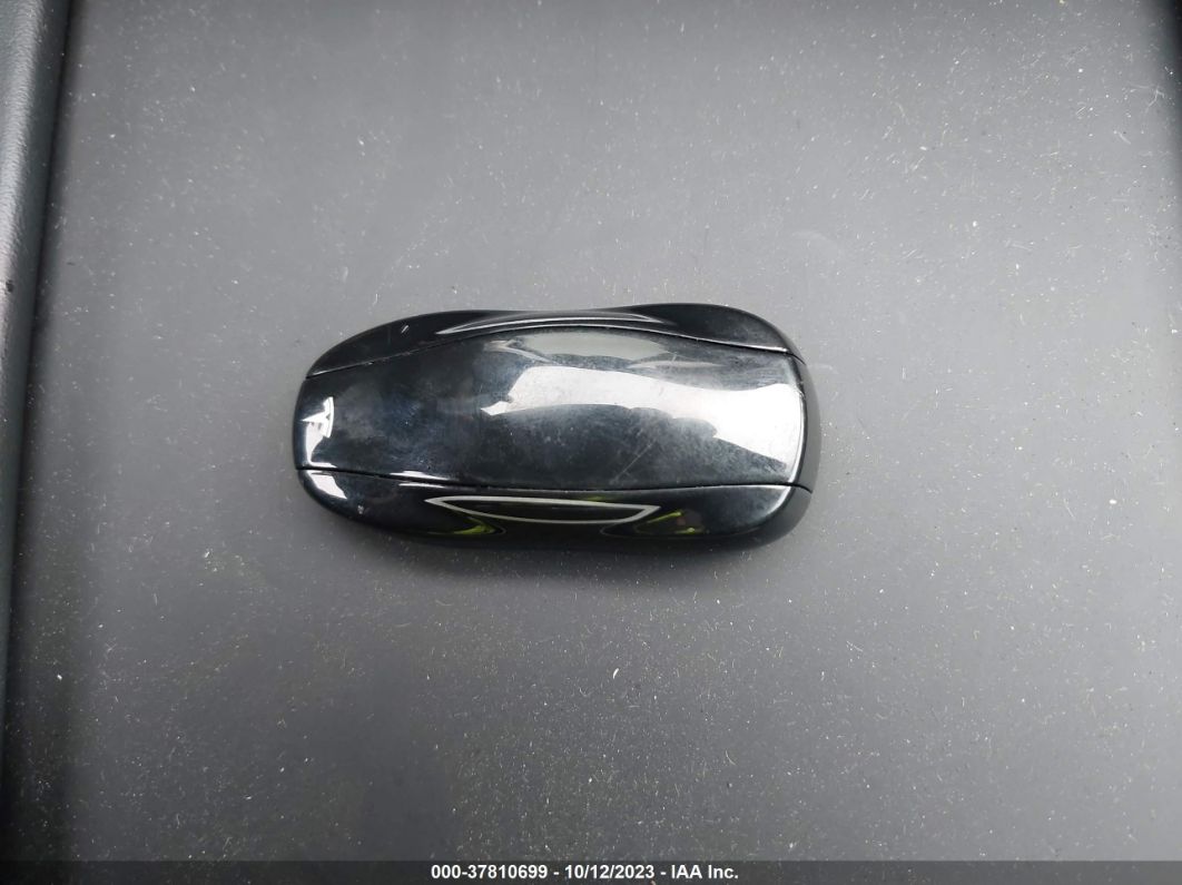 2017 Tesla Model S 60/75 Красный vin: 5YJSA1E13HF176860