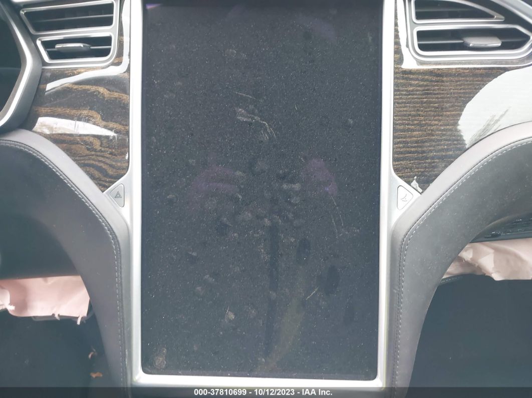 2017 Tesla Model S 60/75 Красный vin: 5YJSA1E13HF176860