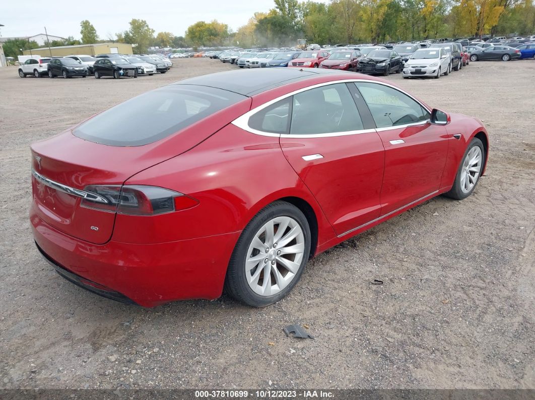 2017 Tesla Model S 60/75 Красный vin: 5YJSA1E13HF176860
