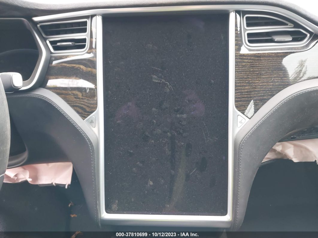 2017 Tesla Model S 60/75 Красный vin: 5YJSA1E13HF176860