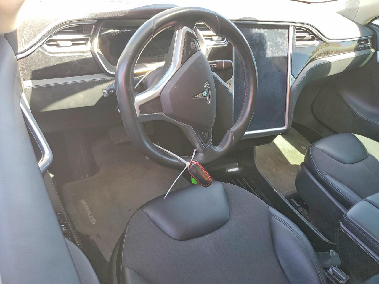 2015 Tesla Model S Charcoal vin: 5YJSA1E14FF112906