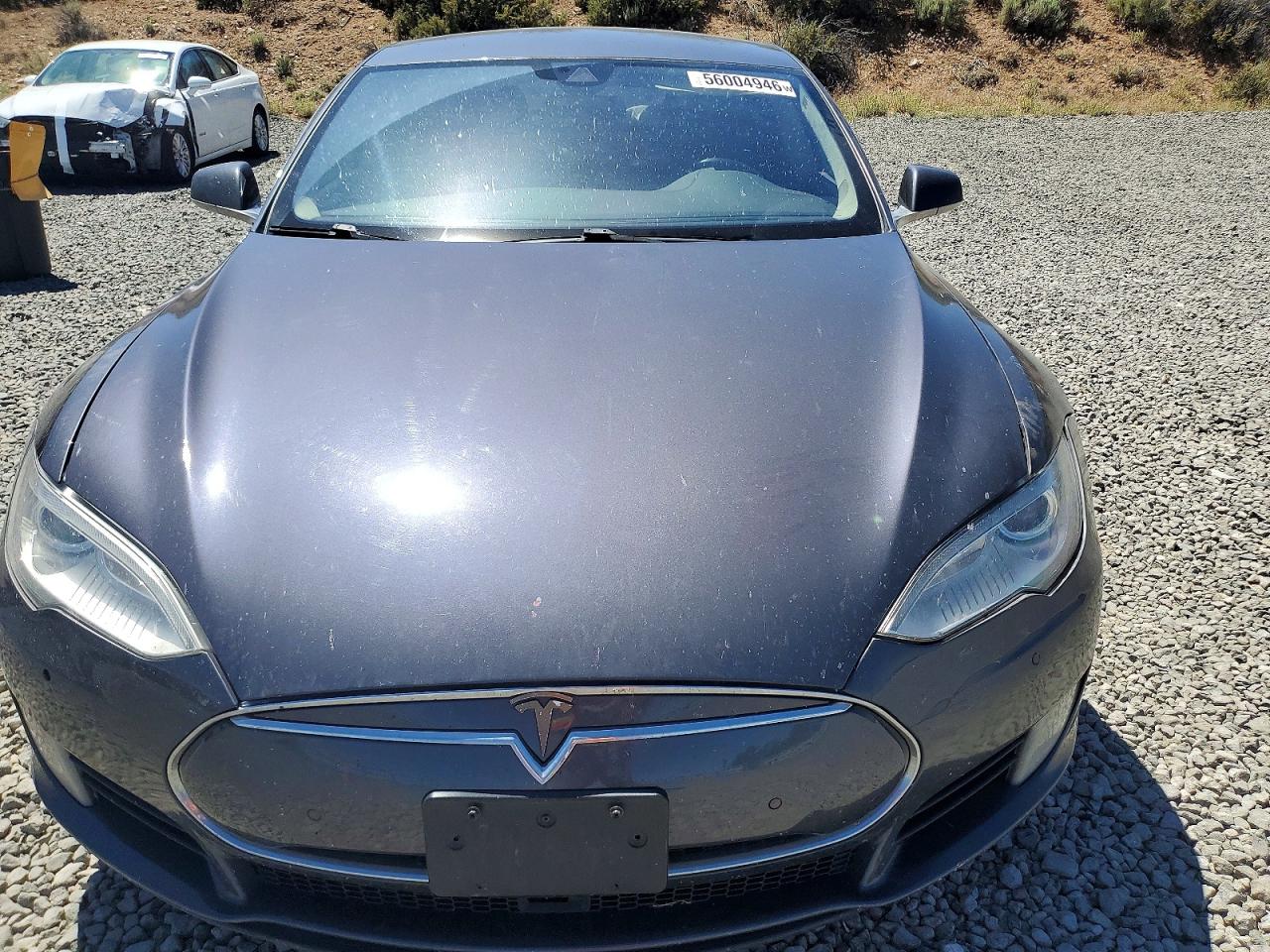 2015 Tesla Model S Charcoal vin: 5YJSA1E14FF112906