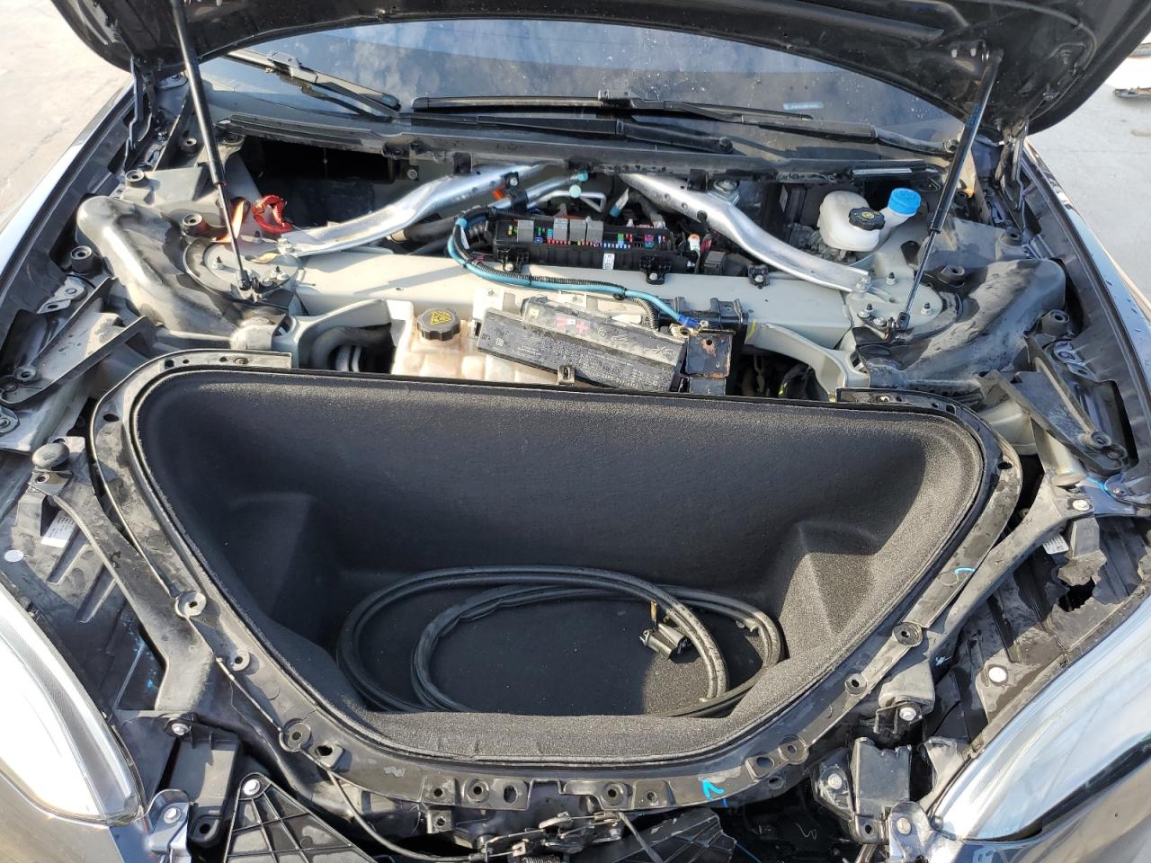 2017 Tesla Model S  Серый vin: 5YJSA1E14HF195286