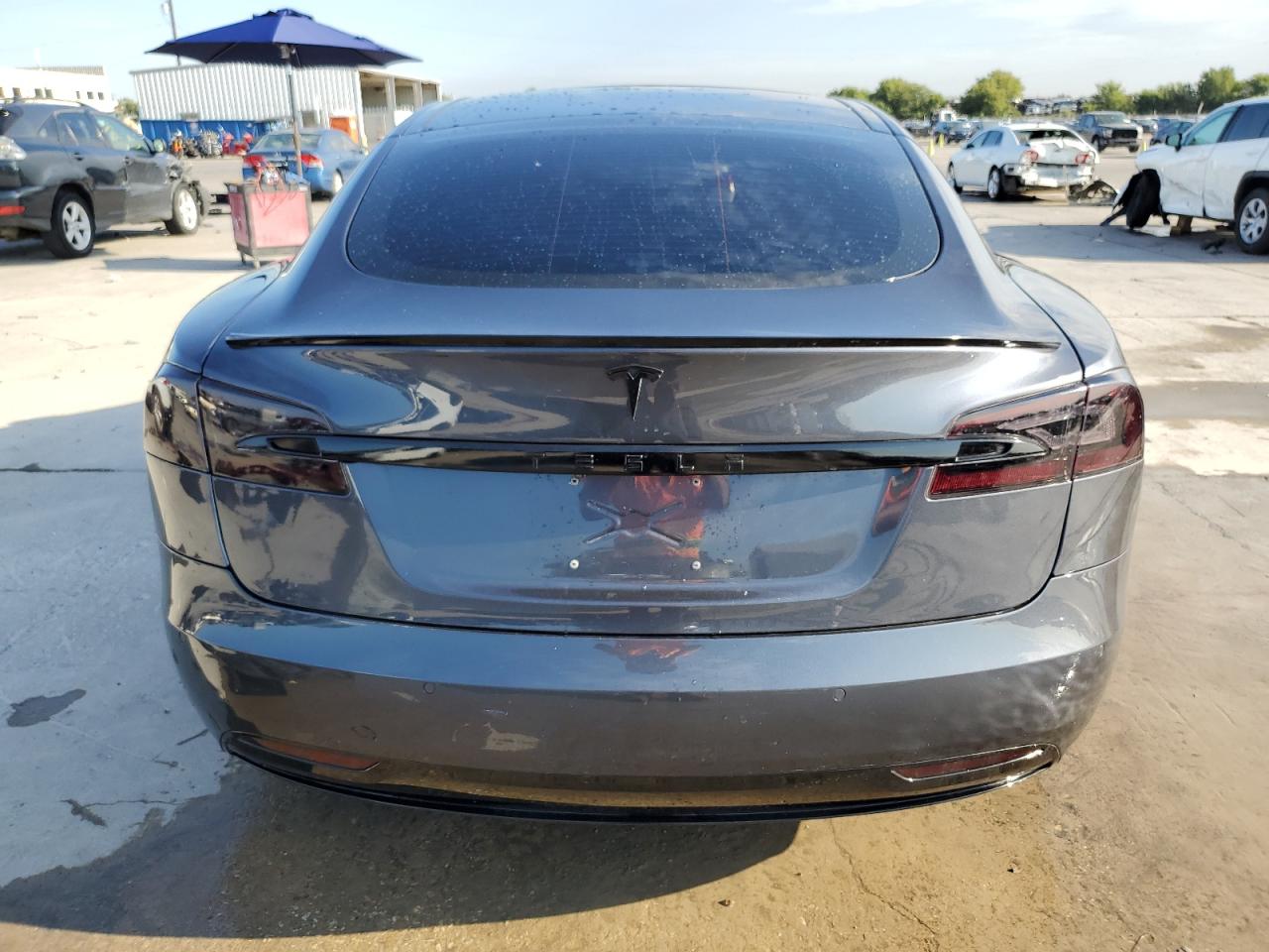 2017 Tesla Model S  Серый vin: 5YJSA1E14HF195286