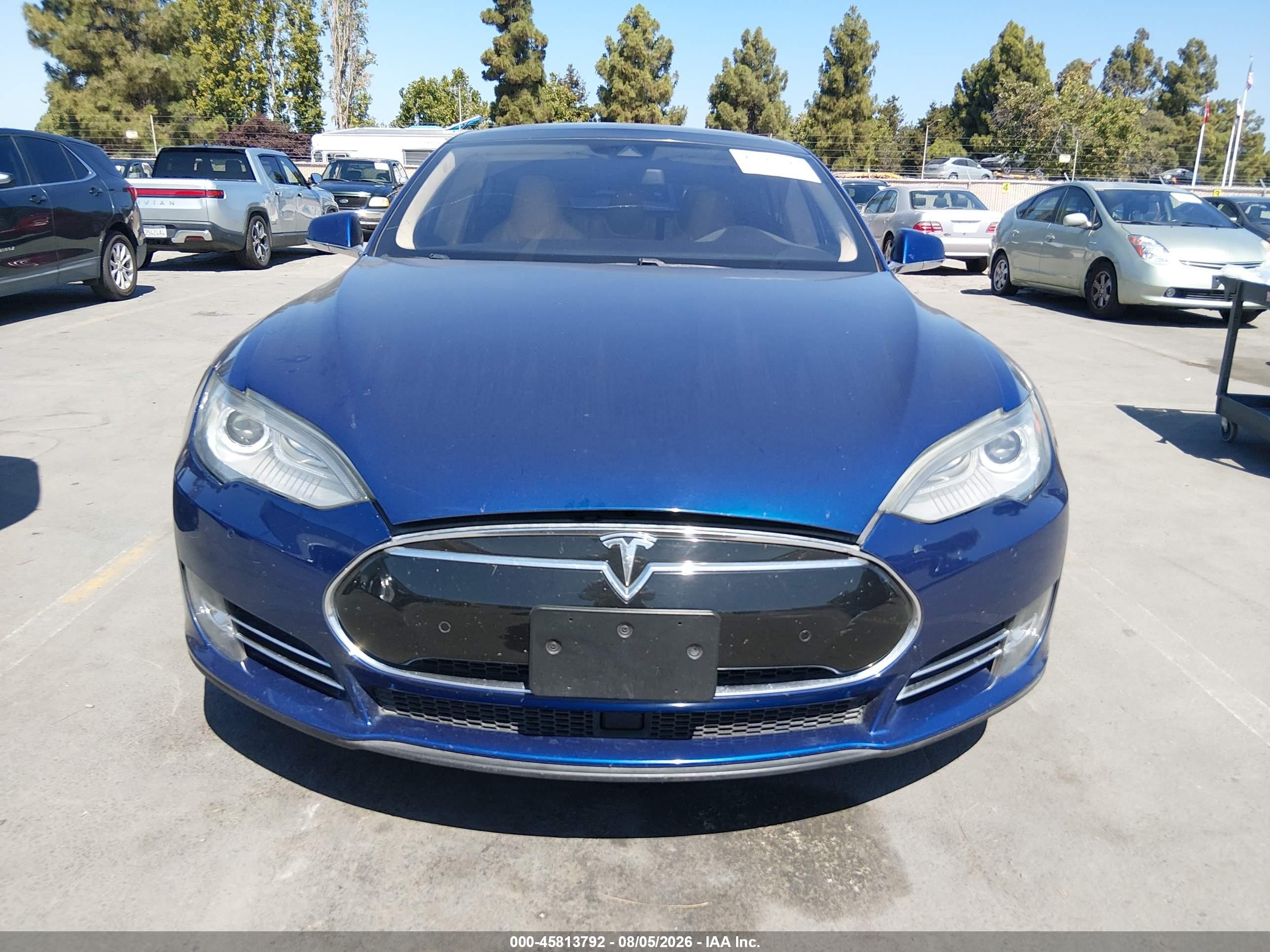 2015 Tesla Model S 60/70/85 Blue vin: 5YJSA1E15FF113885