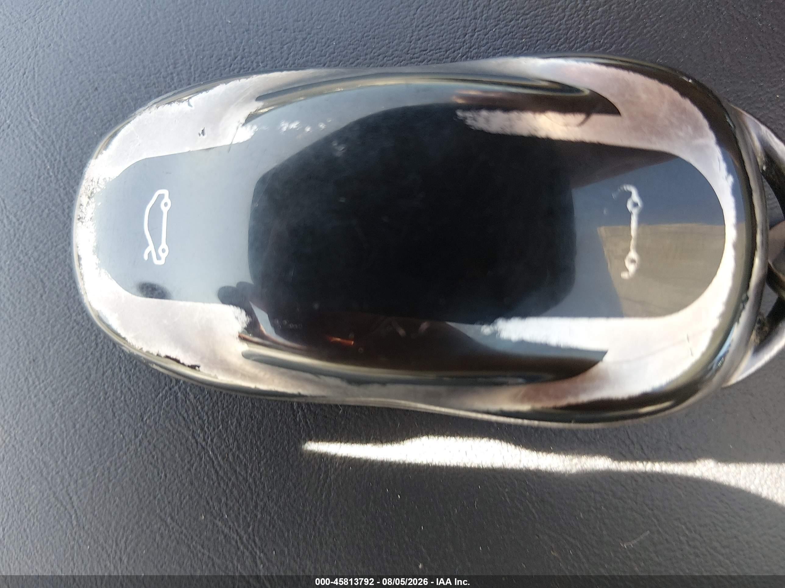 2015 Tesla Model S 60/70/85 Blue vin: 5YJSA1E15FF113885