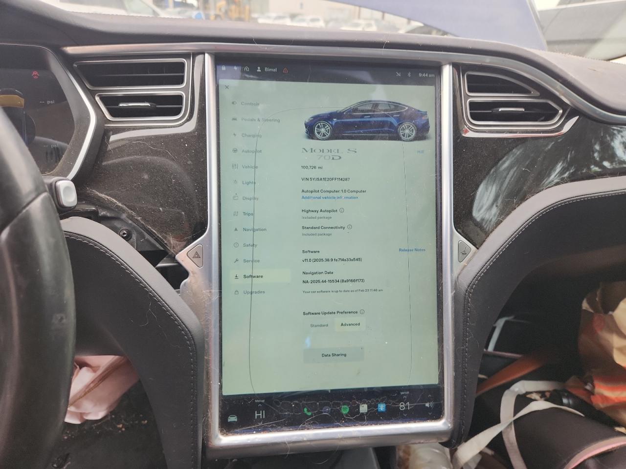 2015 Tesla Model S Blue vin: 5YJSA1E20FF114287 Damage: Radio Display/Touch Screen, Cracked, Replacement Required