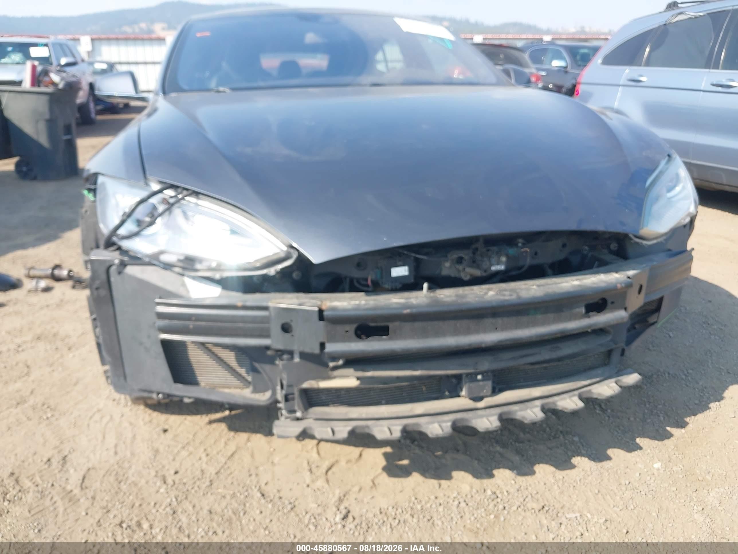 2015 Tesla Model S 70d/85d/p85d Gray vin: 5YJSA1E21FF118669