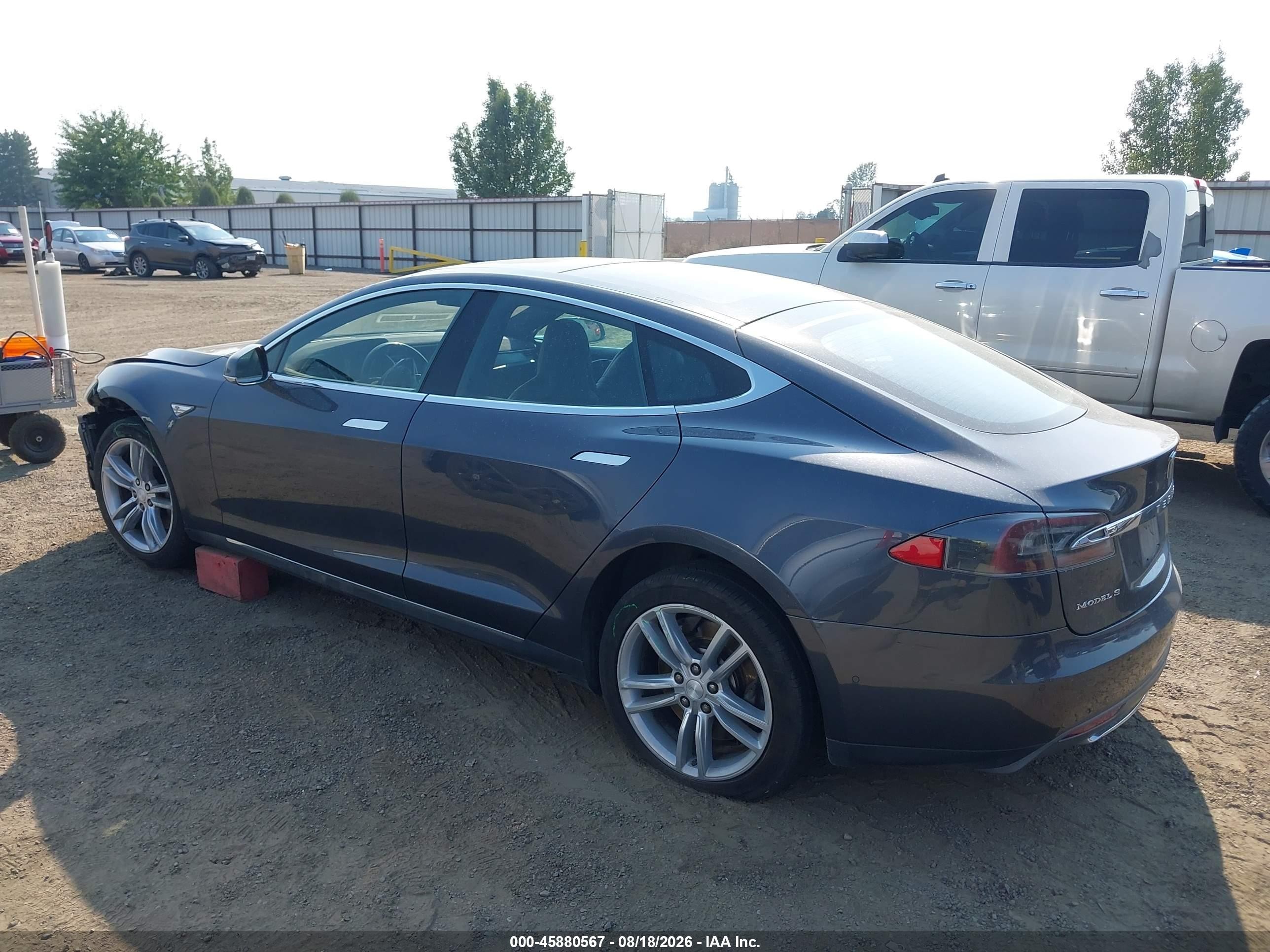 2015 Tesla Model S 70d/85d/p85d Gray vin: 5YJSA1E21FF118669