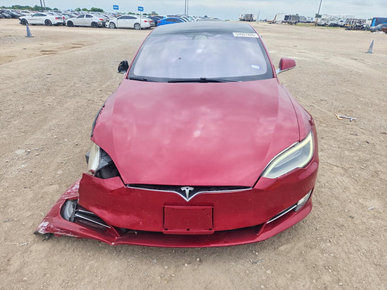 2017 Tesla Model S Темно-бордовый vin: 5YJSA1E21HF210352