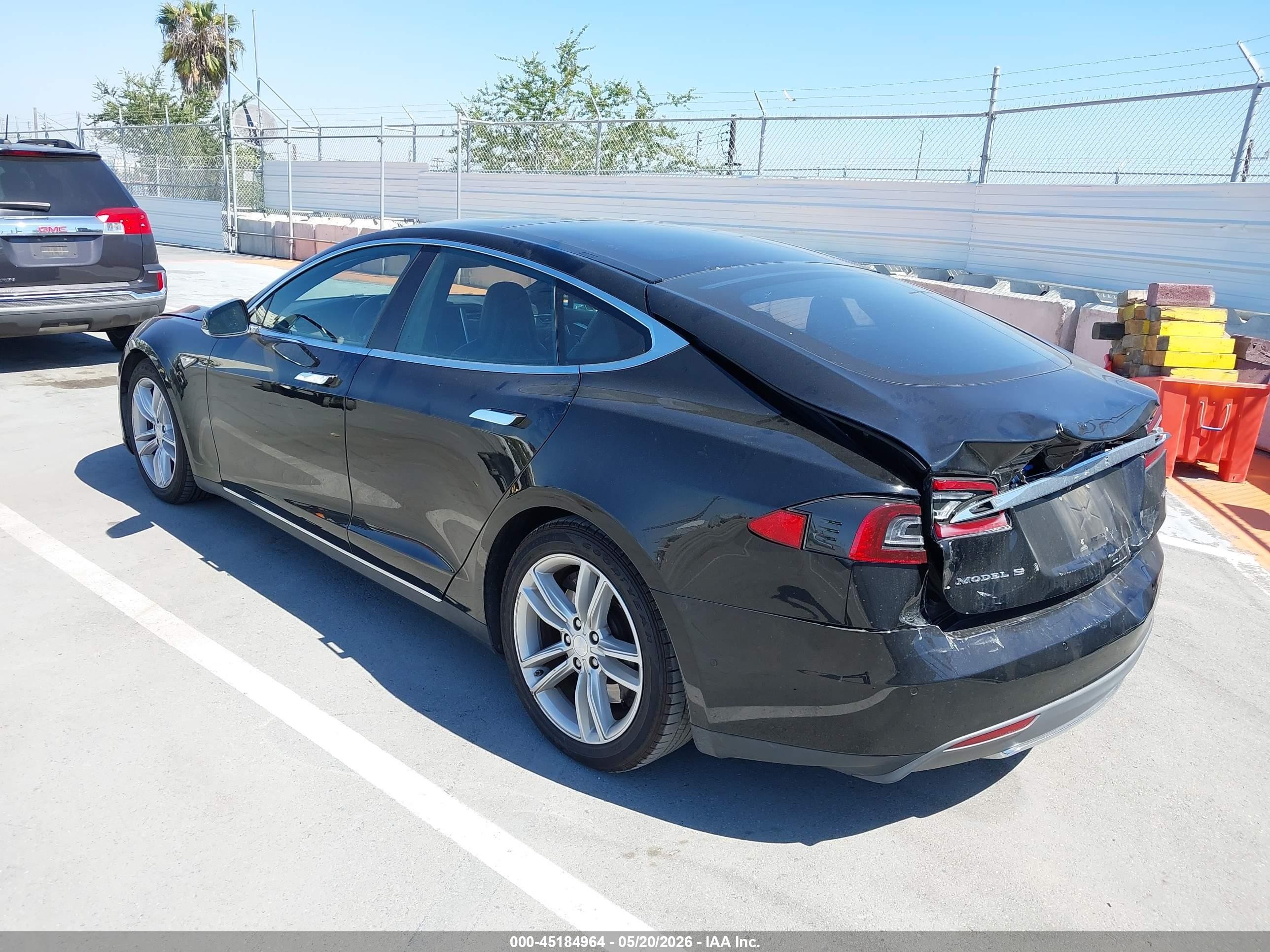 2015 Tesla Model S 70d/85d/p85d Black vin: 5YJSA1E22FF104117