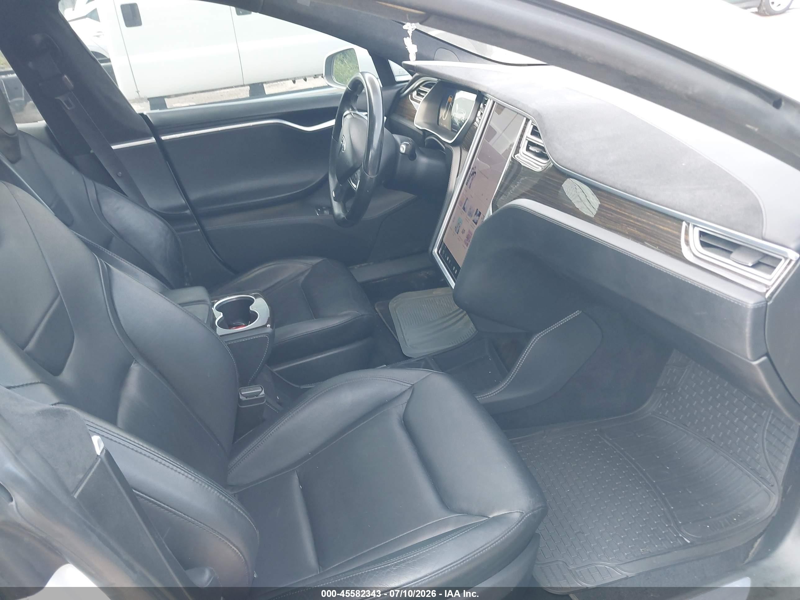 2015 Tesla Model S 70d/85d/p85d White vin: 5YJSA1E24FF109223