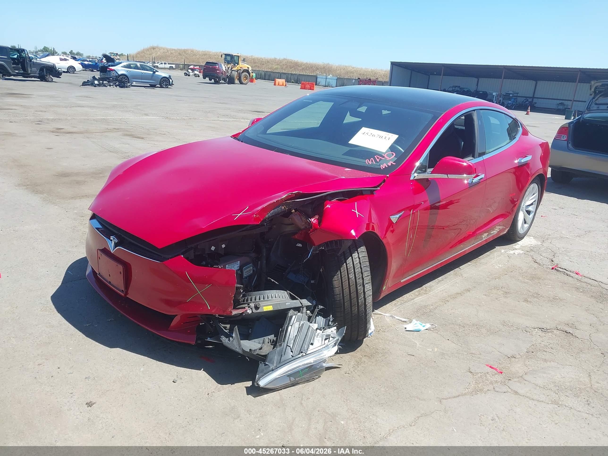 2018 Tesla Model S 100d/75d/p100d Красный vin: 5YJSA1E24JF277386