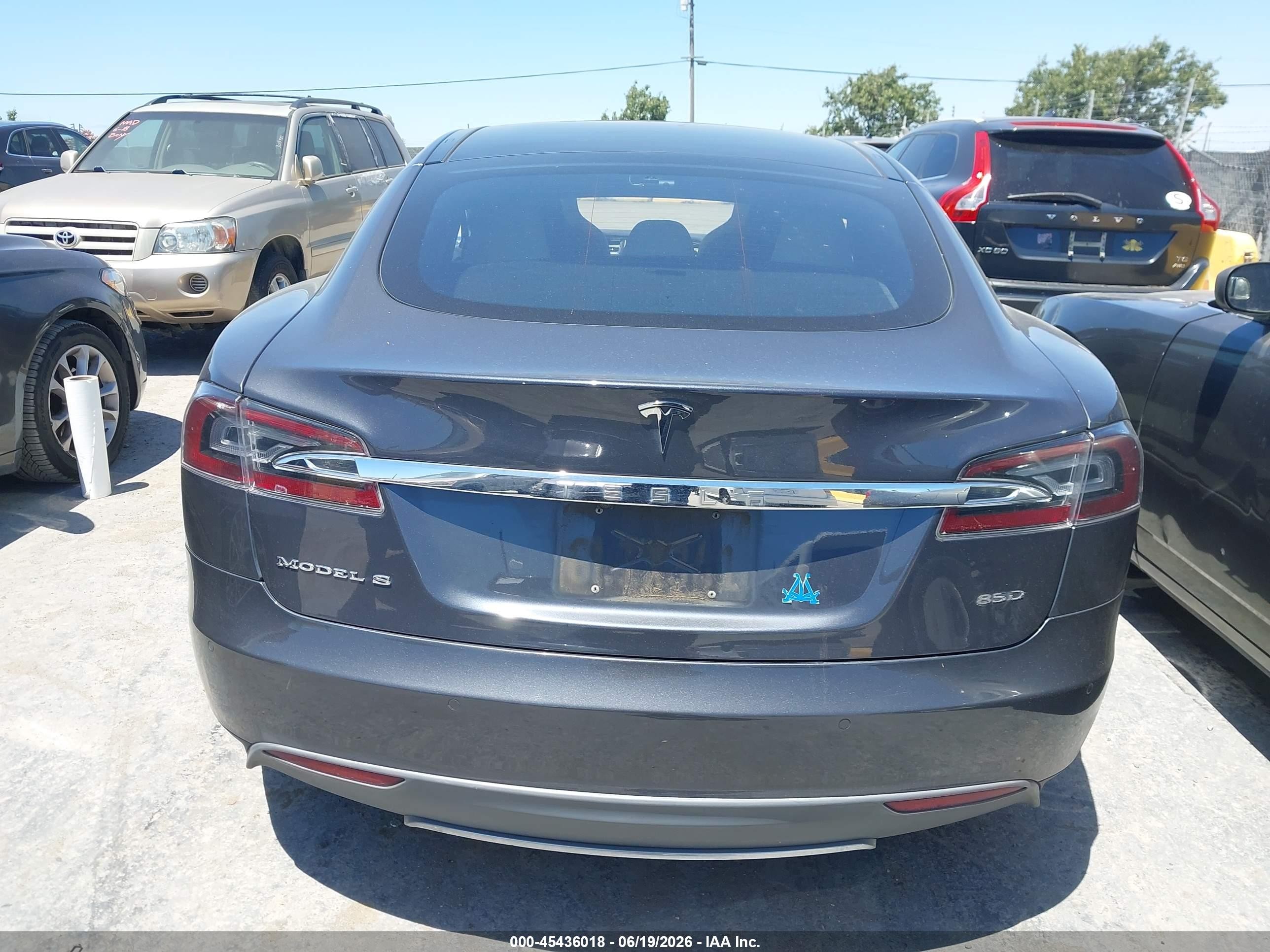 2015 Tesla Model S 70d/85d/p85d Gray vin: 5YJSA1E25FF116410