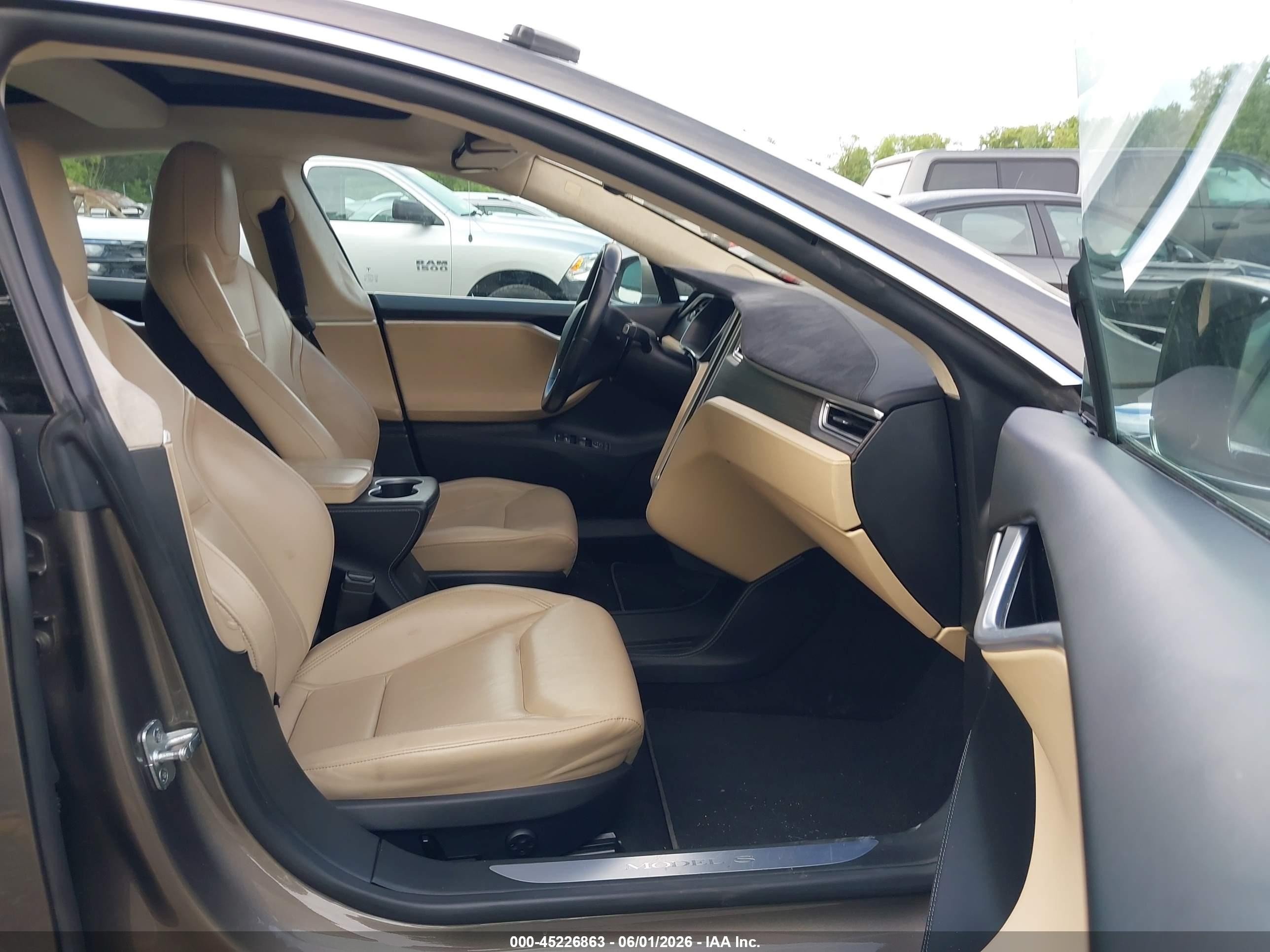 2015 Tesla Model S 70d/85d/p85d Brown vin: 5YJSA1E26FF119607