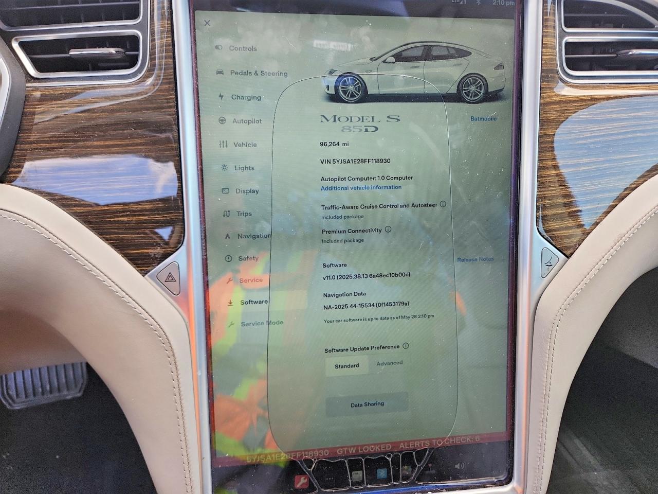 2015 Tesla Model S White vin: 5YJSA1E28FF118930