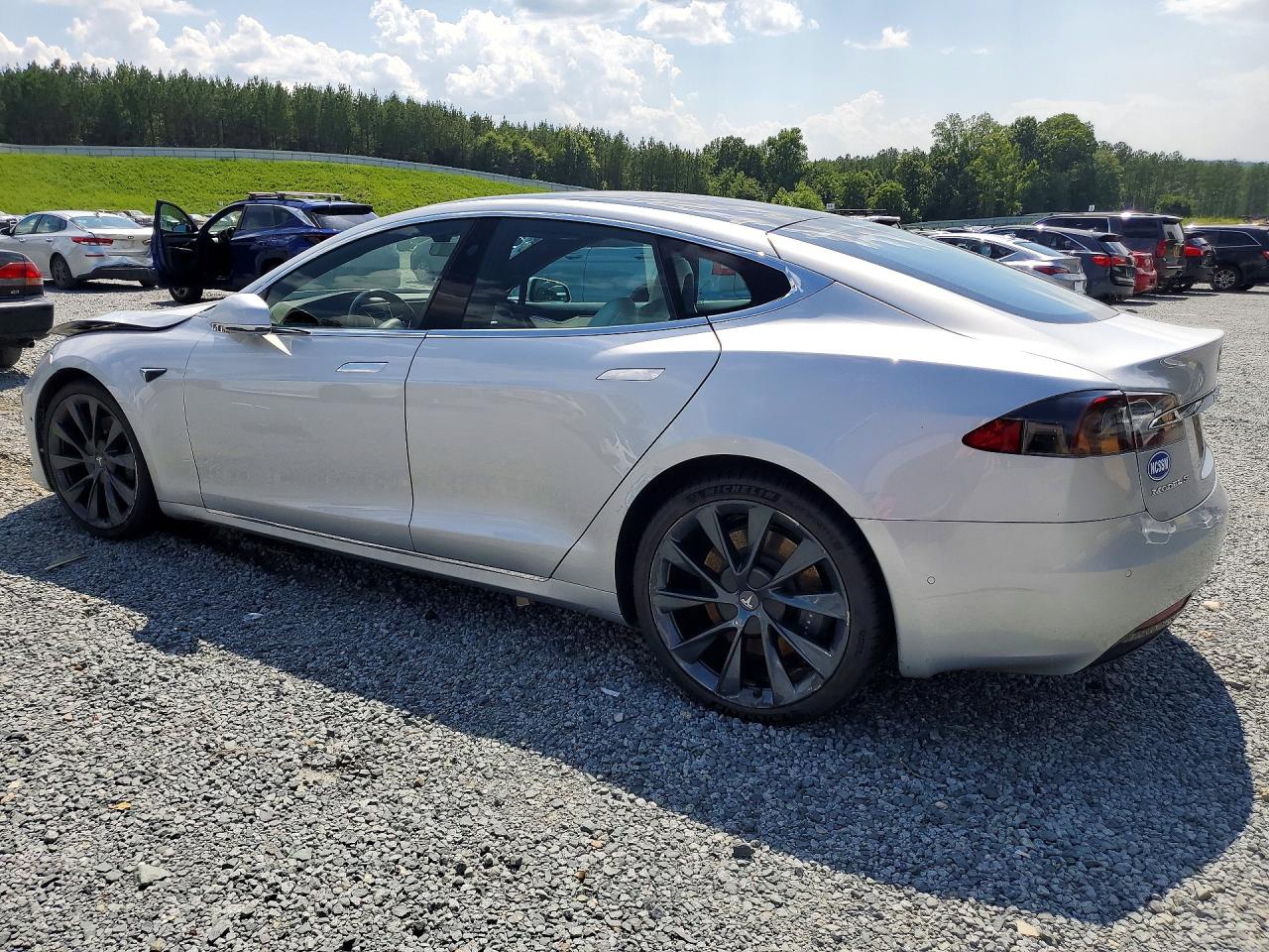 2018 Tesla Model S Silver vin: 5YJSA1E28JF244374