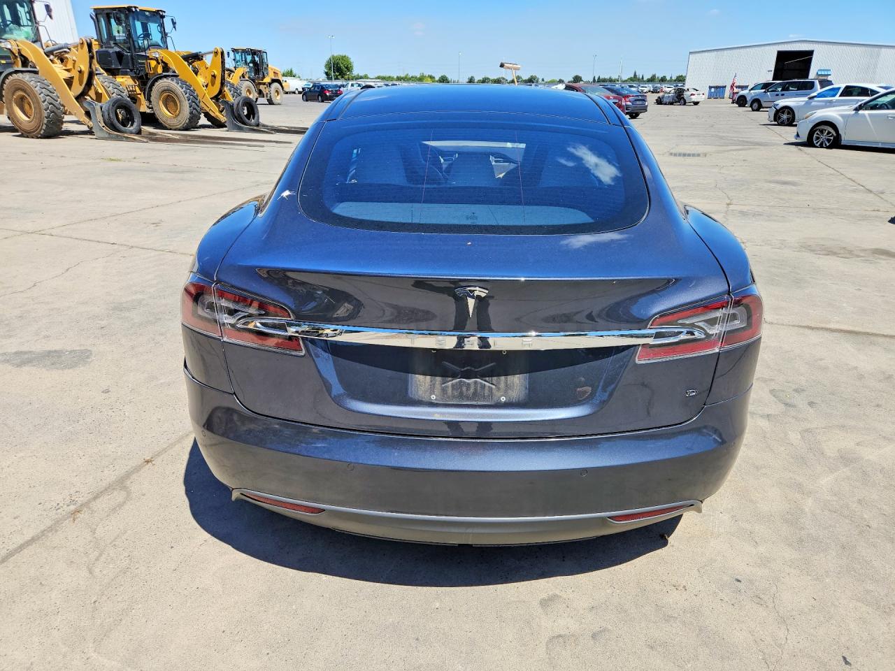 2015 Tesla Model S Серый vin: 5YJSA1E29FF119696
