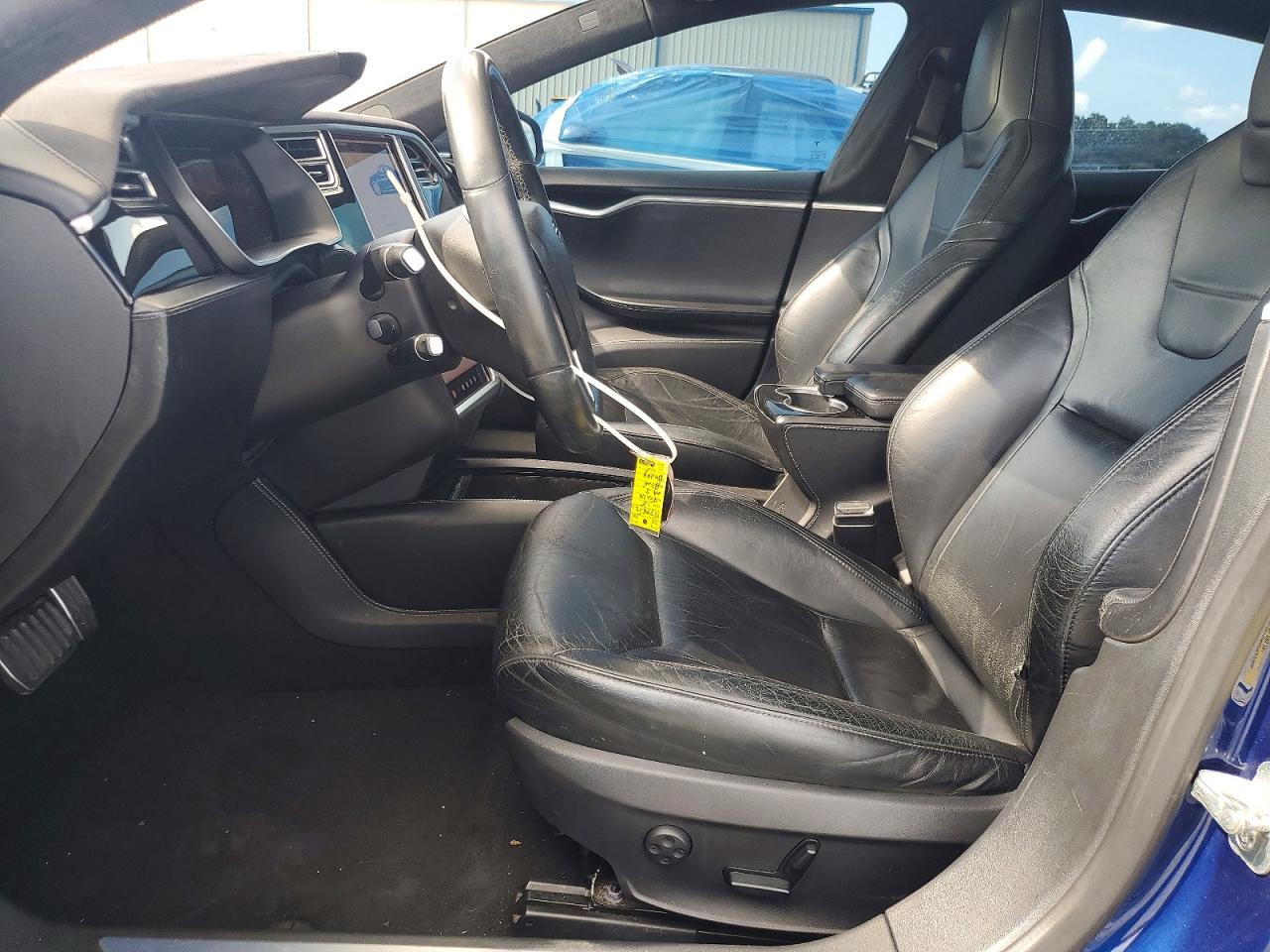 2015 Tesla Model S Blue vin: 5YJSA1E2XFF105337