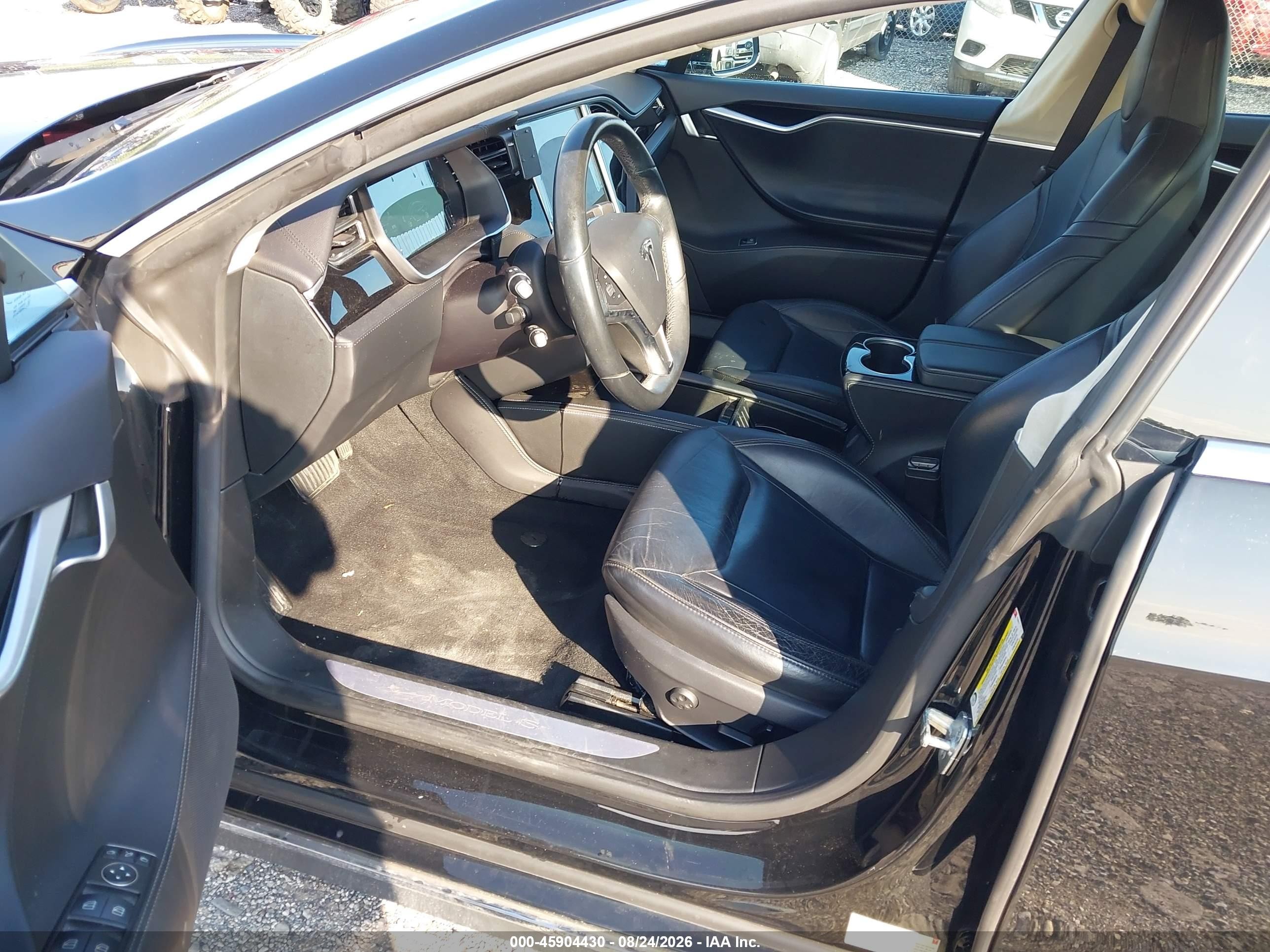 2015 Tesla Model S 70d/85d/p85d Черный vin: 5YJSA1E2XFF111879