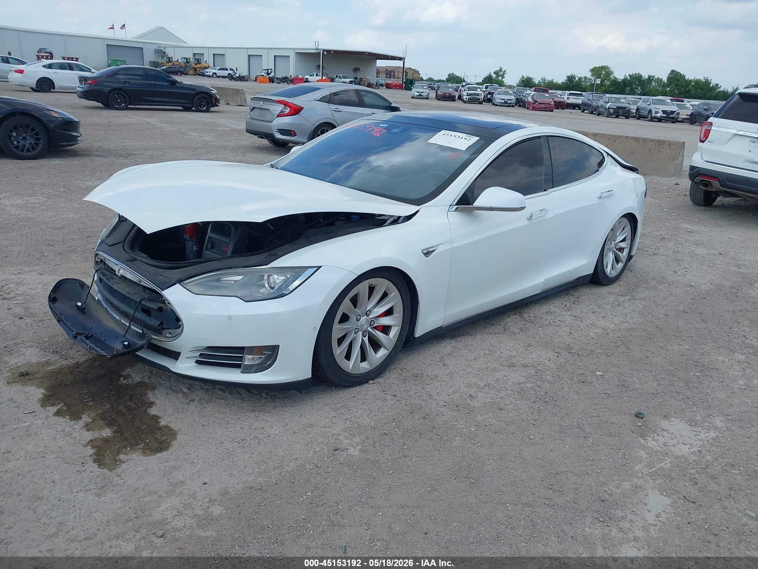 2015 Tesla Model S 85d/p85d White vin: 5YJSA1E43FF109523