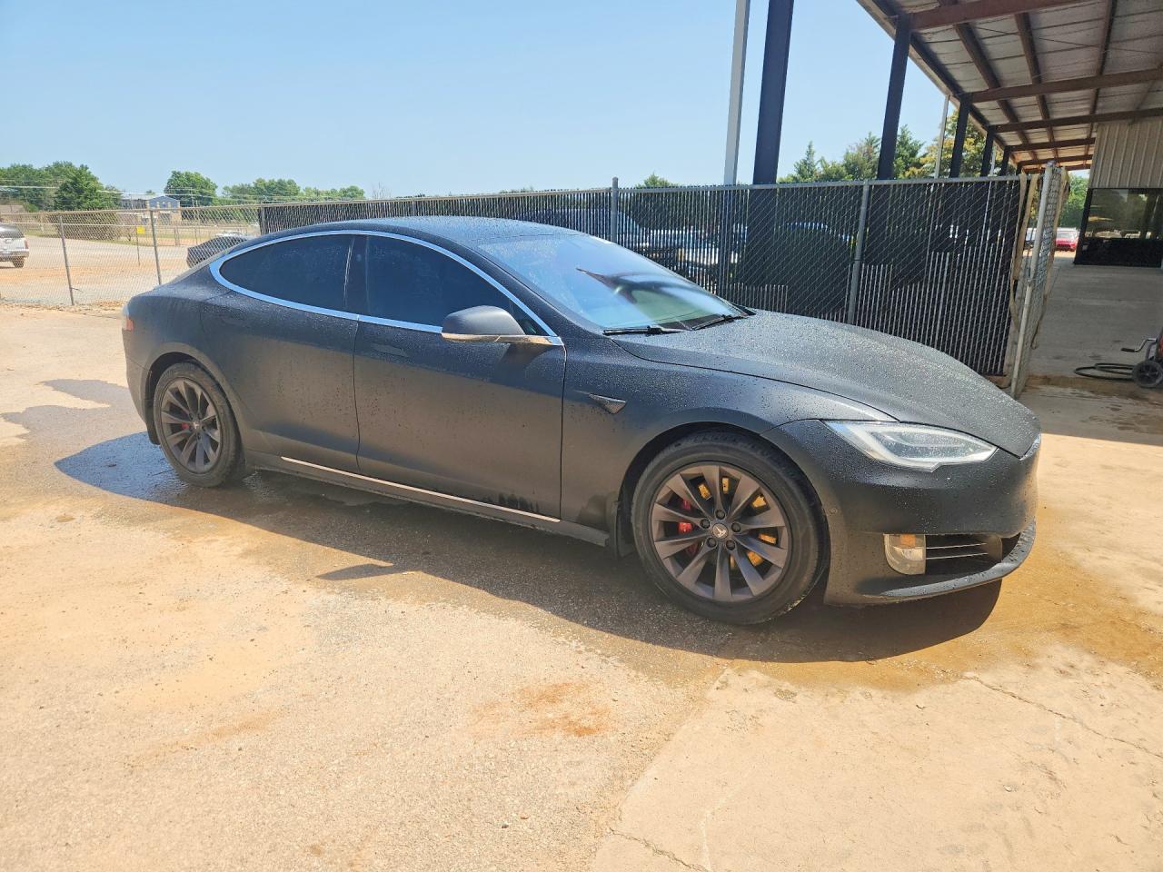 2020 Tesla Model S Черный vin: 5YJSA1E43LF400020