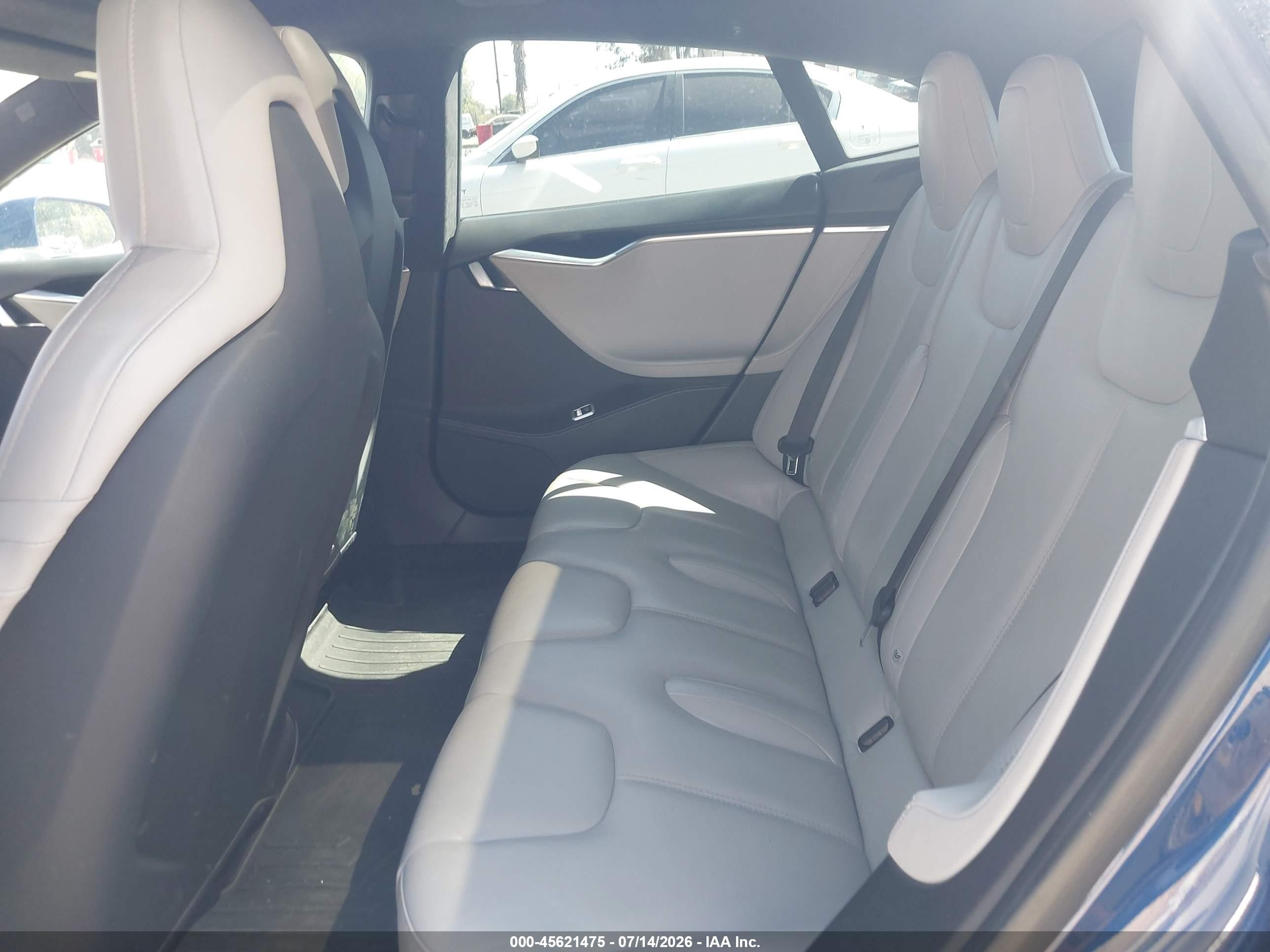 2015 Tesla Model S 85d/p85d Blue vin: 5YJSA1E4XFF102181
