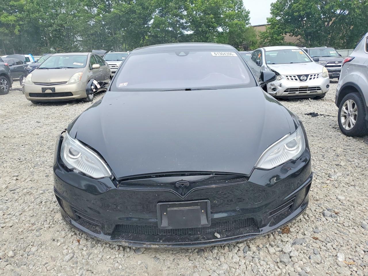 2015 Tesla Model S Черный vin: 5YJSA1E4XFF112726