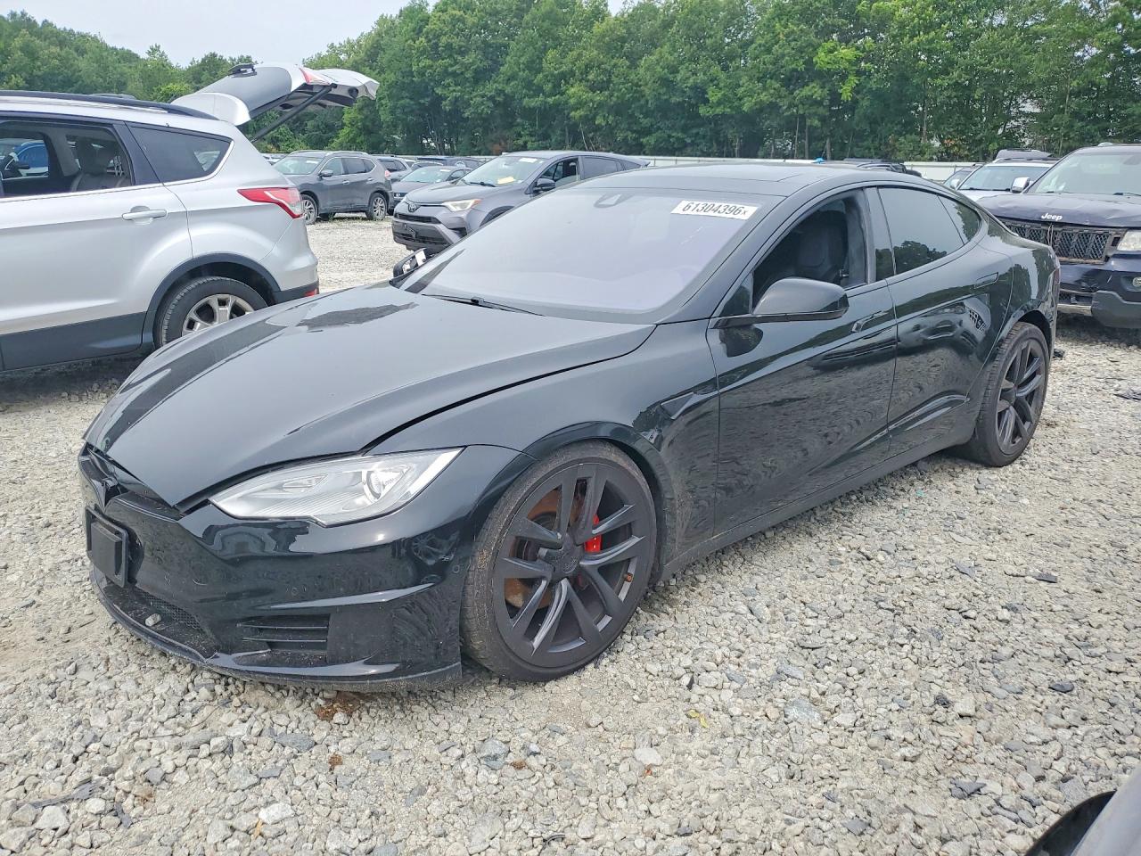 2015 Tesla Model S Черный vin: 5YJSA1E4XFF112726